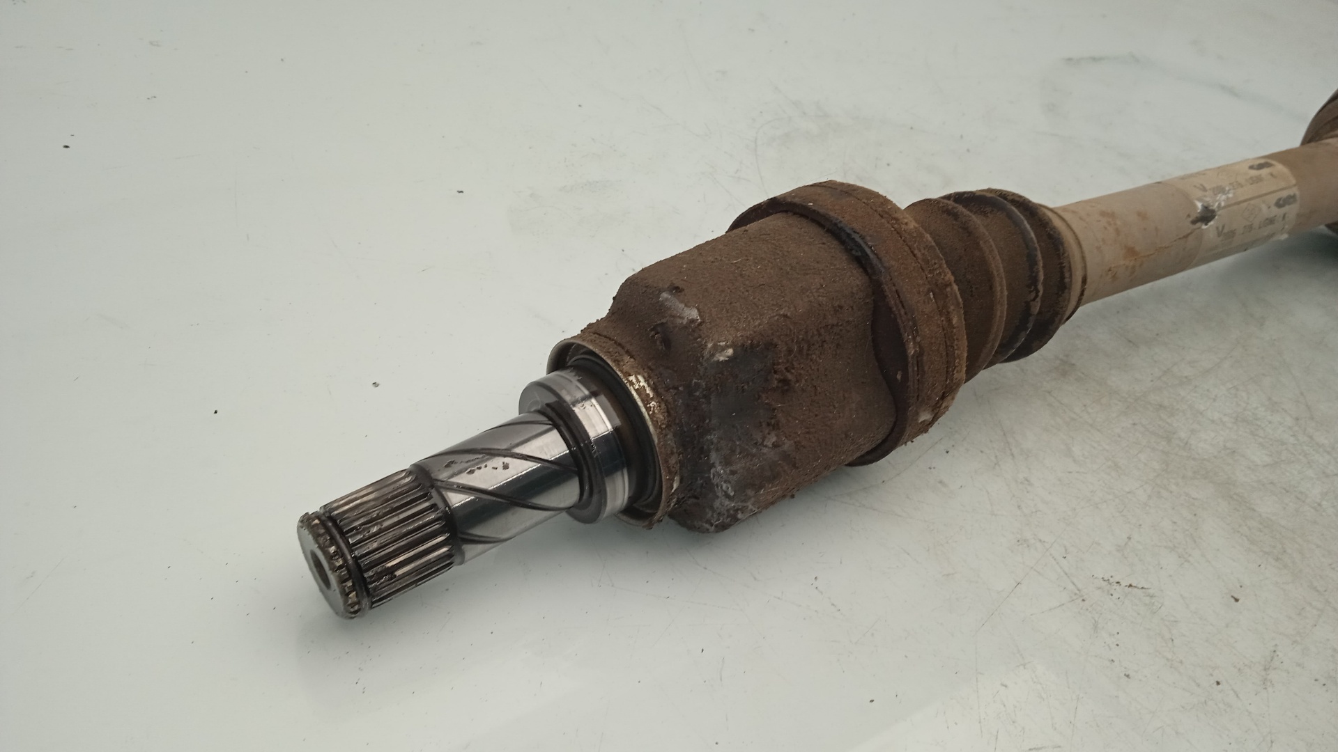 TRANSMISION DELANTERA IZQUIERDA RENAULT GRAND K4M 97