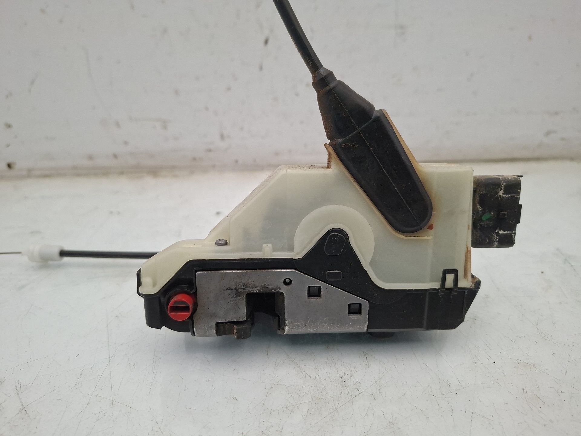CERRADURA PUERTA TRASERA IZQUIERDA PEUGEOT 2008 