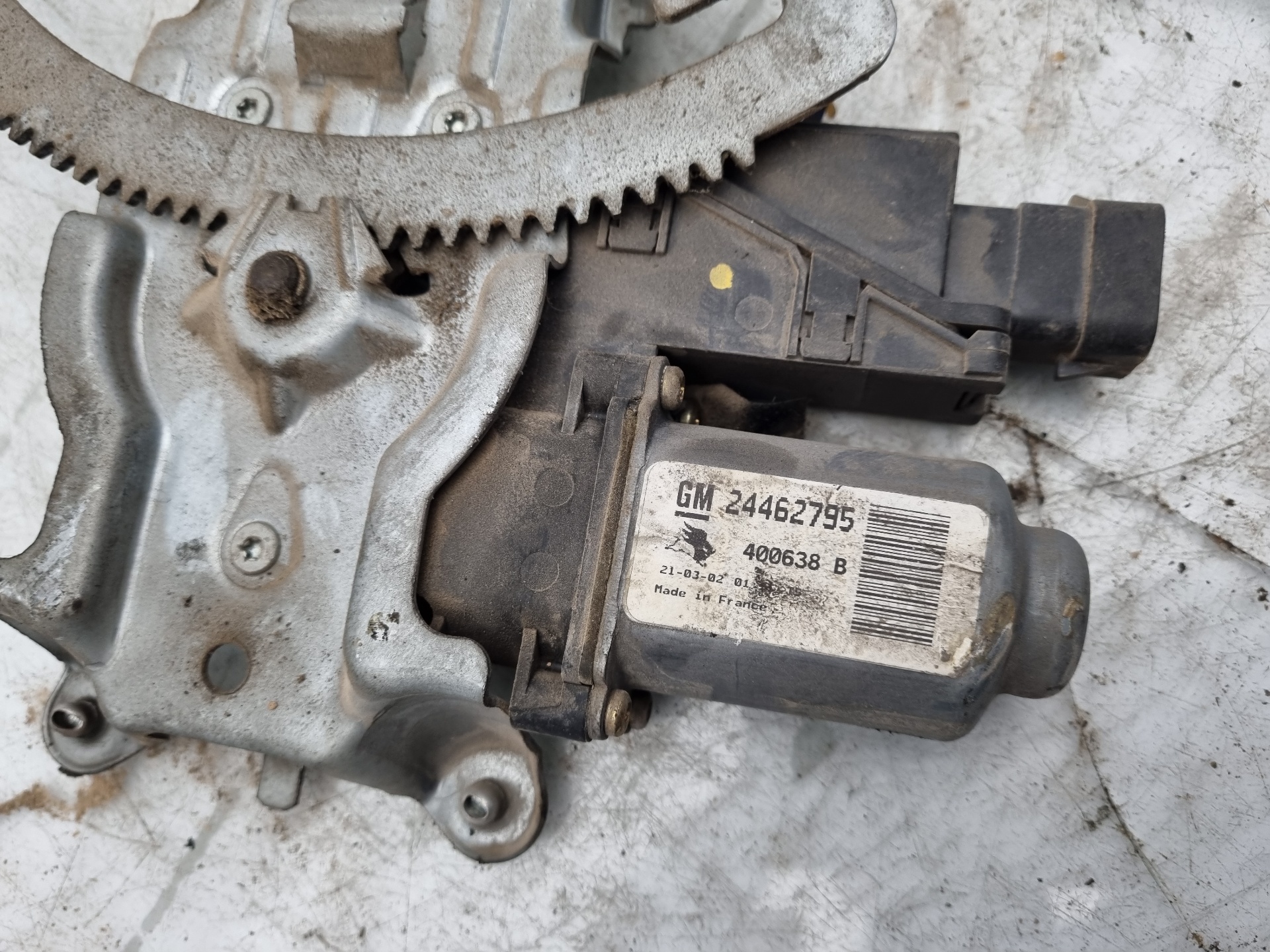 ELEVALUNAS DELANTERO IZQUIERDO OPEL COMBO Y17DTL