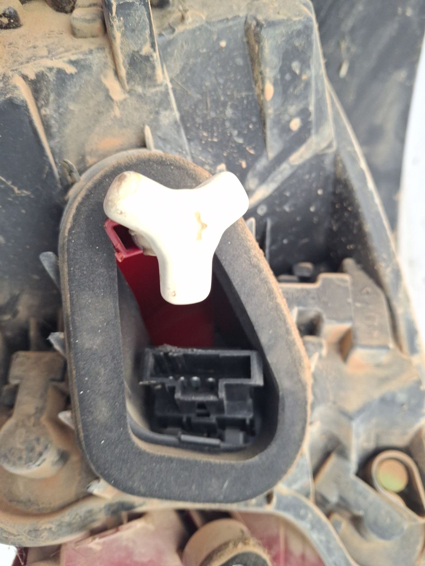 PILOTO TRASERO DERECHO PEUGEOT 308 