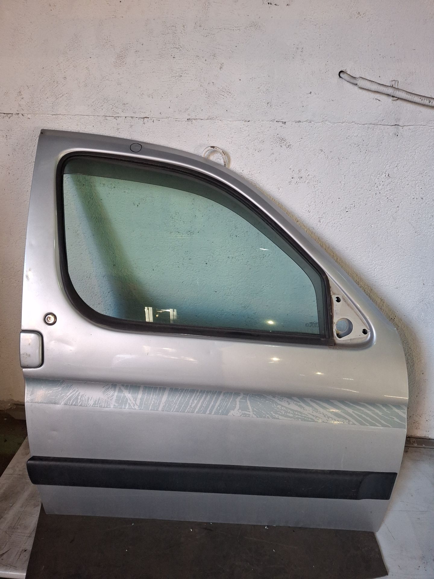 MOLDURA PEUGEOT PARTNER 