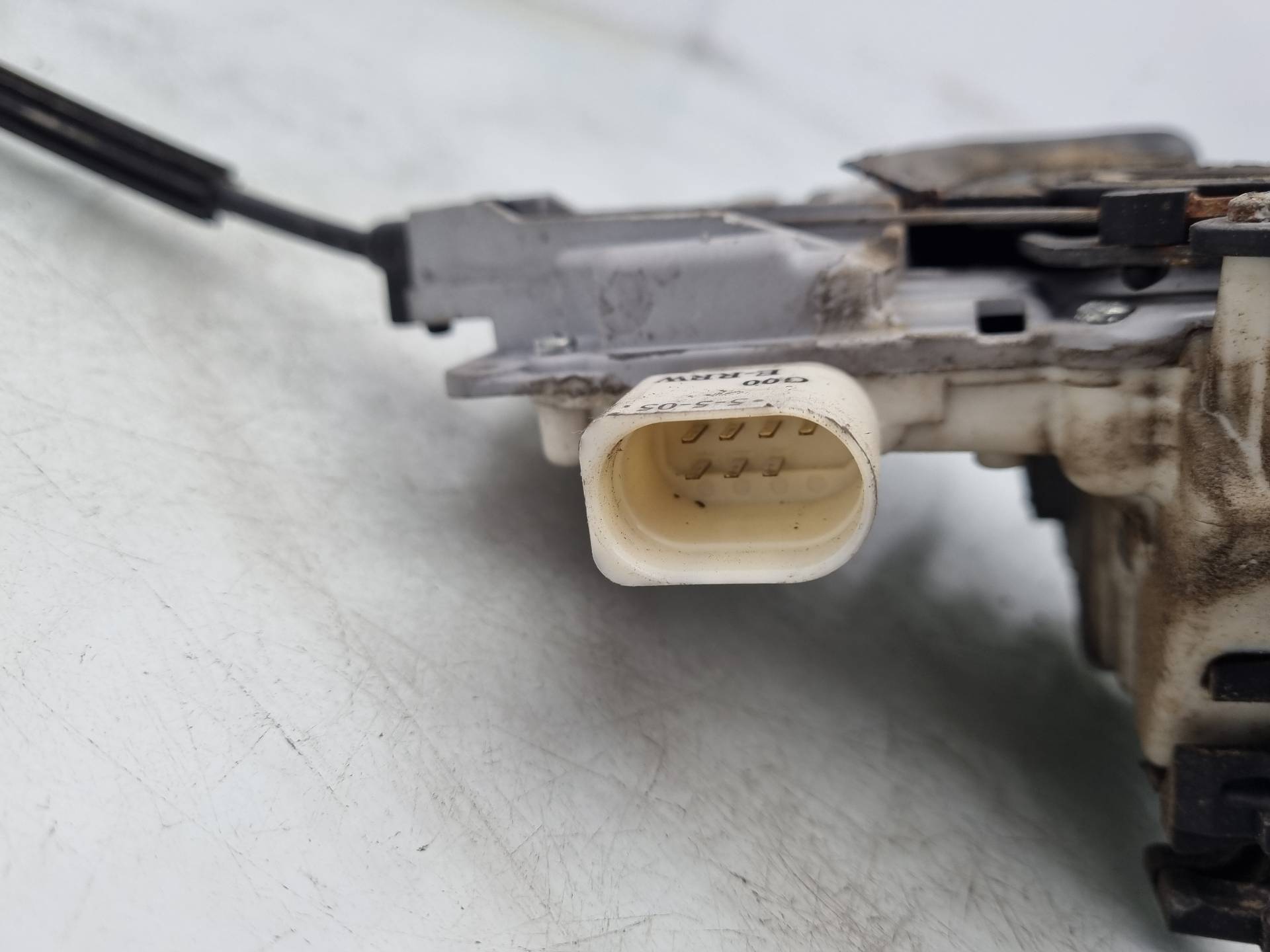 CERRADURA PUERTA DELANTERA DERECHA SEAT TOLEDO BKC