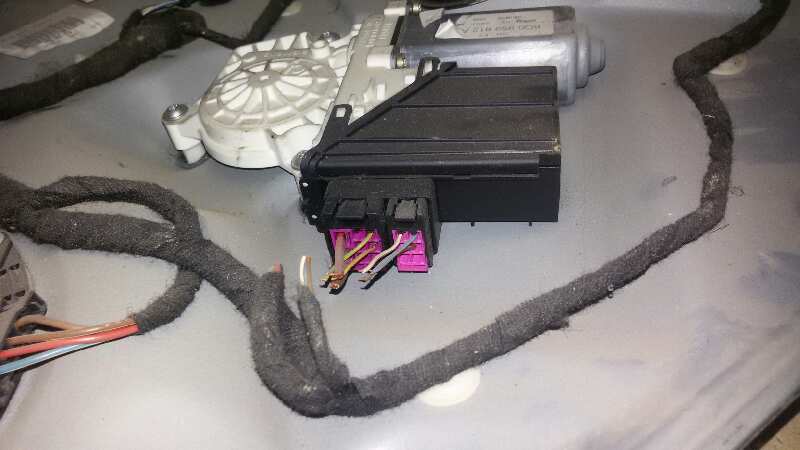 ELEVALUNAS TRASERO DERECHO SEAT IBIZA ASZ