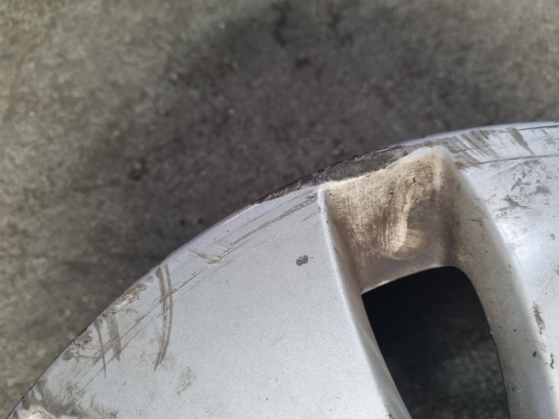 JUEGO LLANTAS AUDI A3 BKC