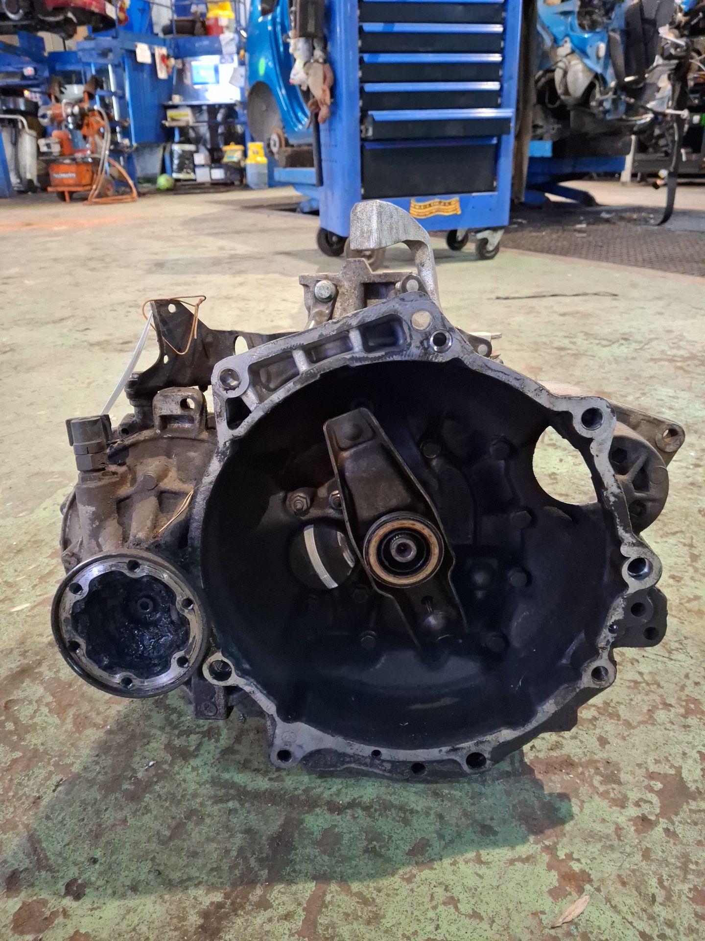 CAJA CAMBIOS VOLKSWAGEN NEW 