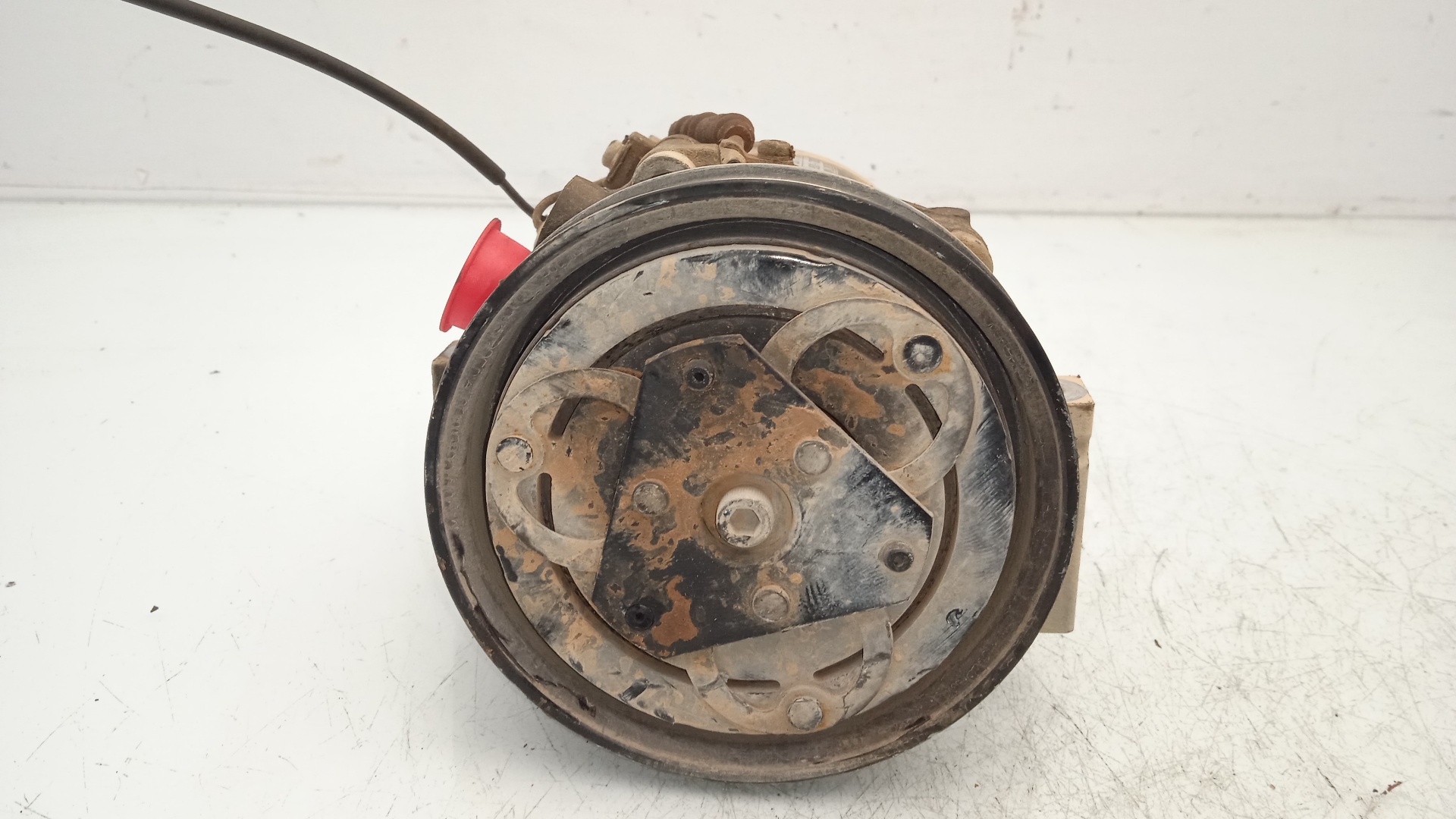 COMPRESOR AIRE ACONDICIONADO SUZUKI JIMNY M13A