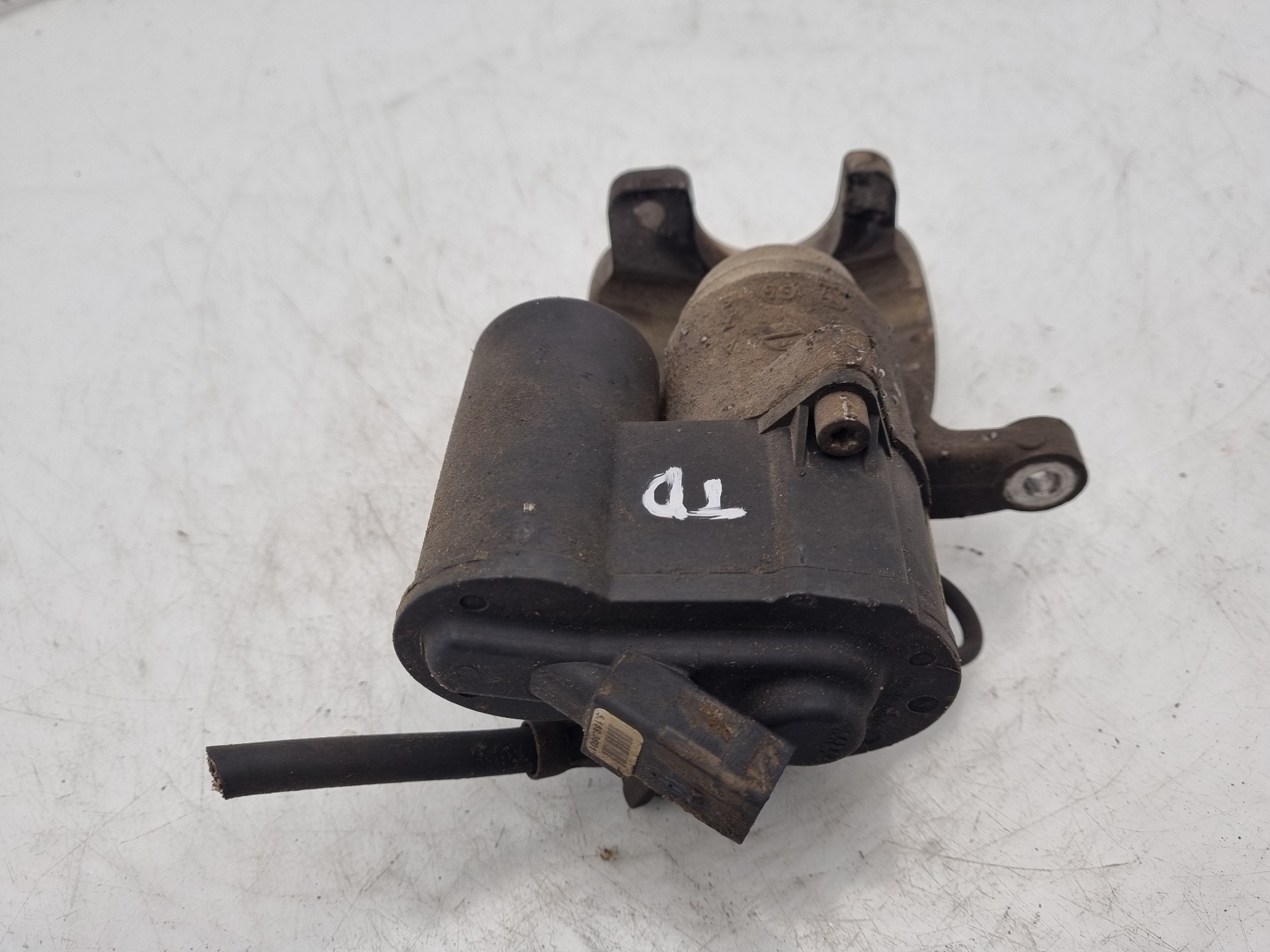 PINZA FRENO TRASERA DERECHA VOLKSWAGEN PASSAT 