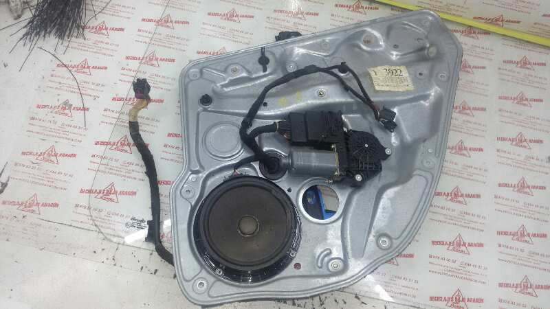 ELEVALUNAS TRASERO DERECHO VOLKSWAGEN GOLF AKL
