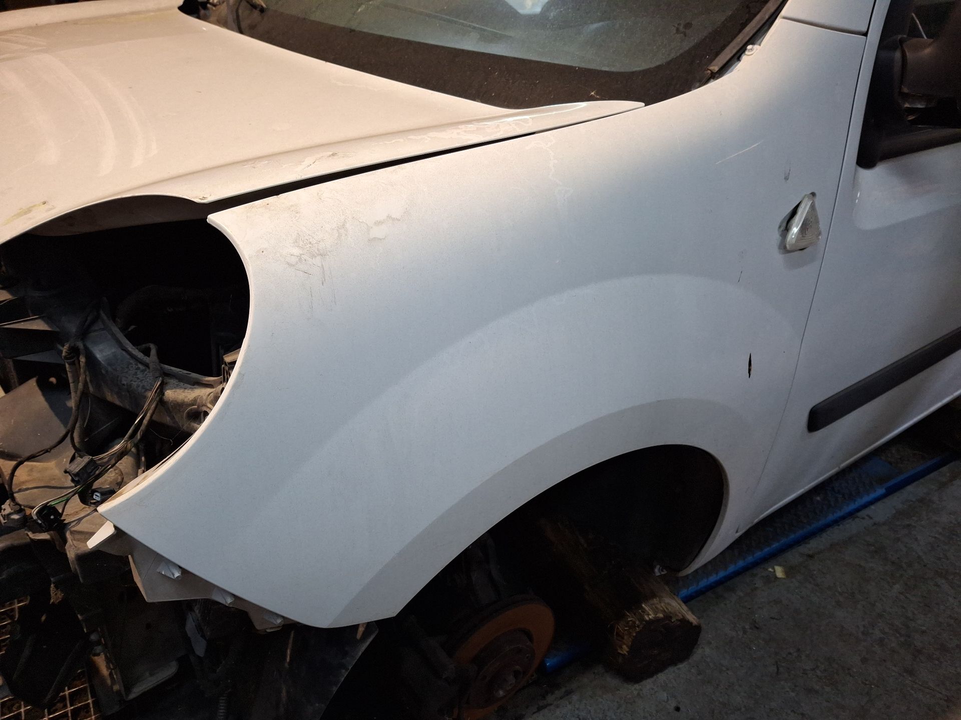 ALETA DELANTERA IZQUIERDA RENAULT KANGOO 