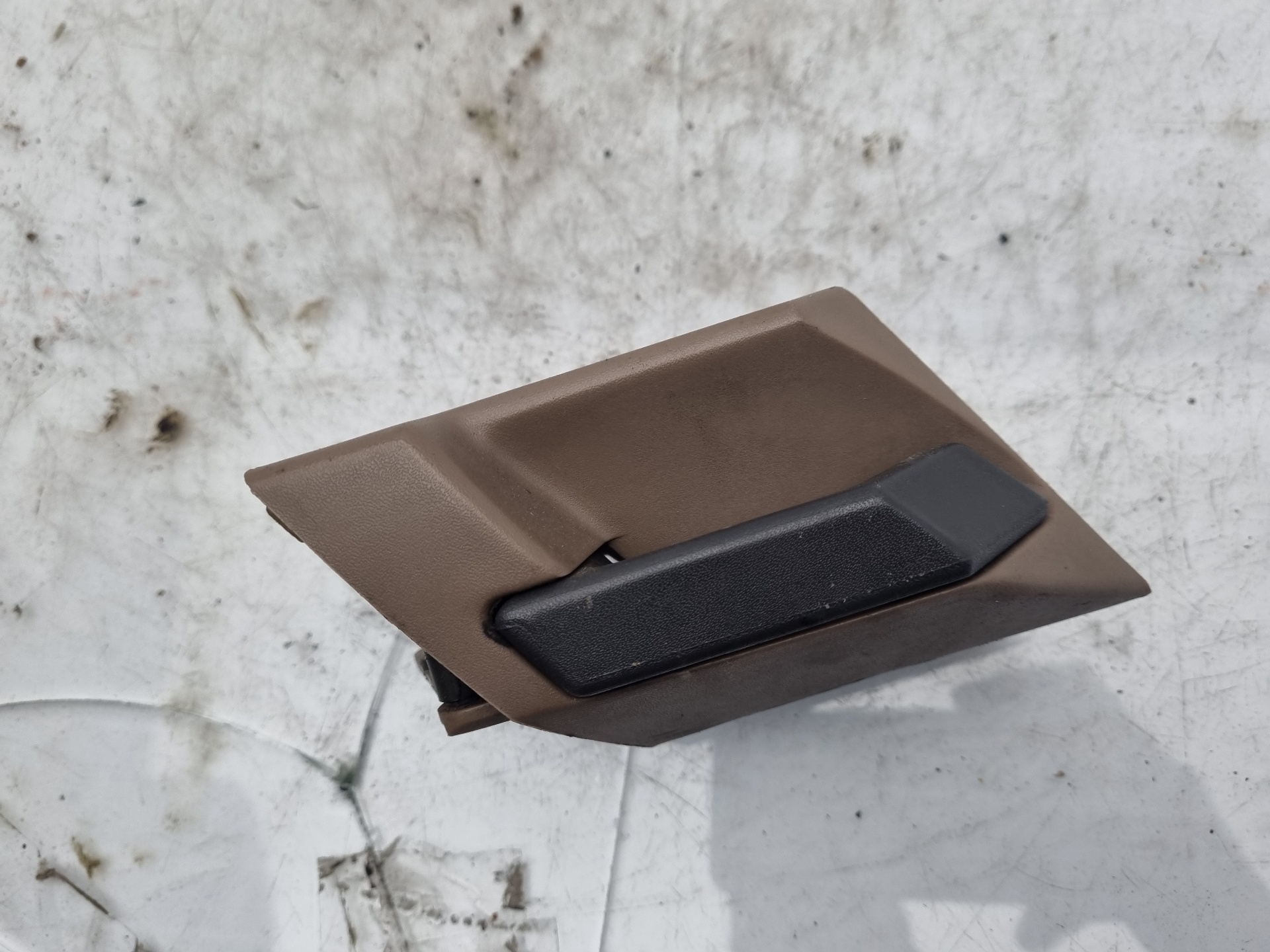 MANETA INT TRAS IZQ RENAULT 21 J8S