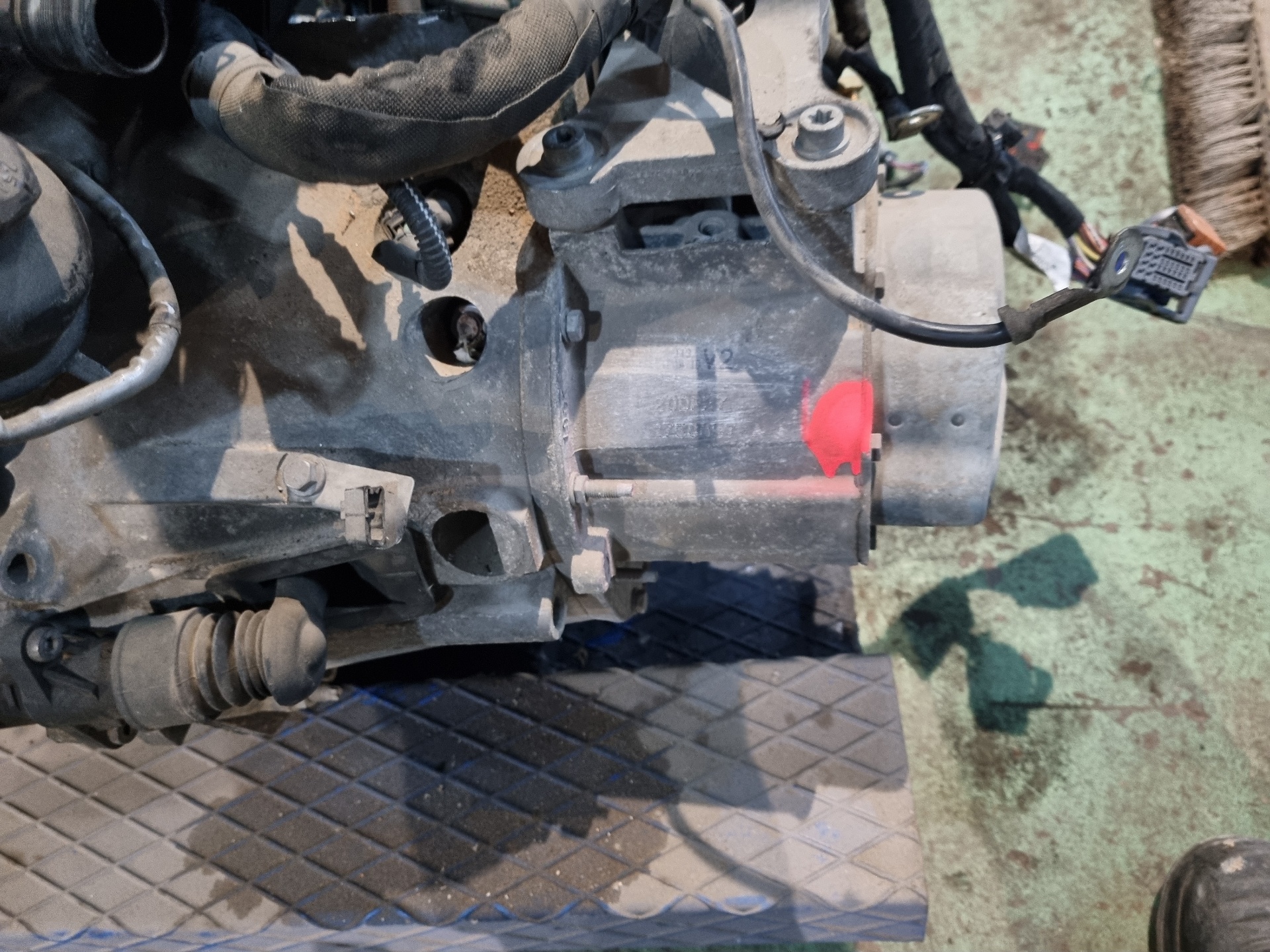 CAJA CAMBIOS PEUGEOT 207/207+ 9HX