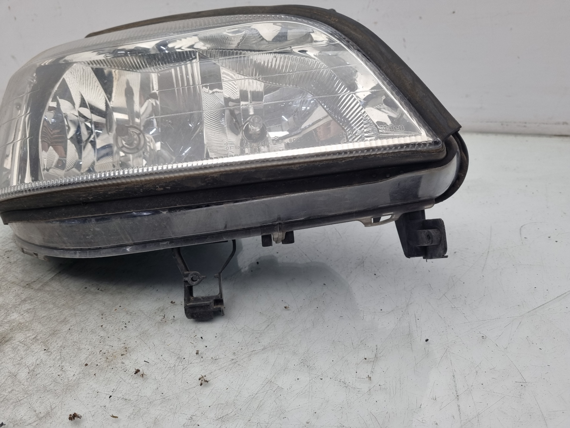 FARO DERECHO OPEL ZAFIRA Z18XE