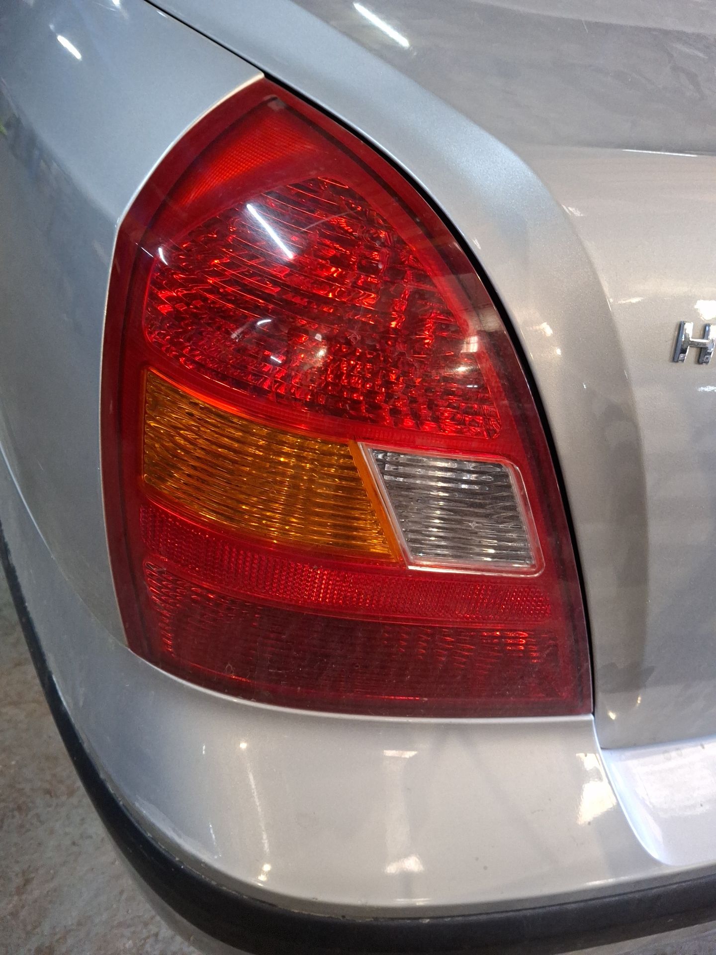  HYUNDAI ELANTRA III (XD) 2.0 CRDi