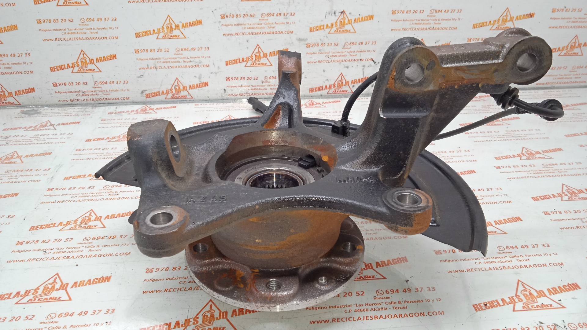 MANGUETA DELANTERA IZQUIERDA DACIA DUSTER 