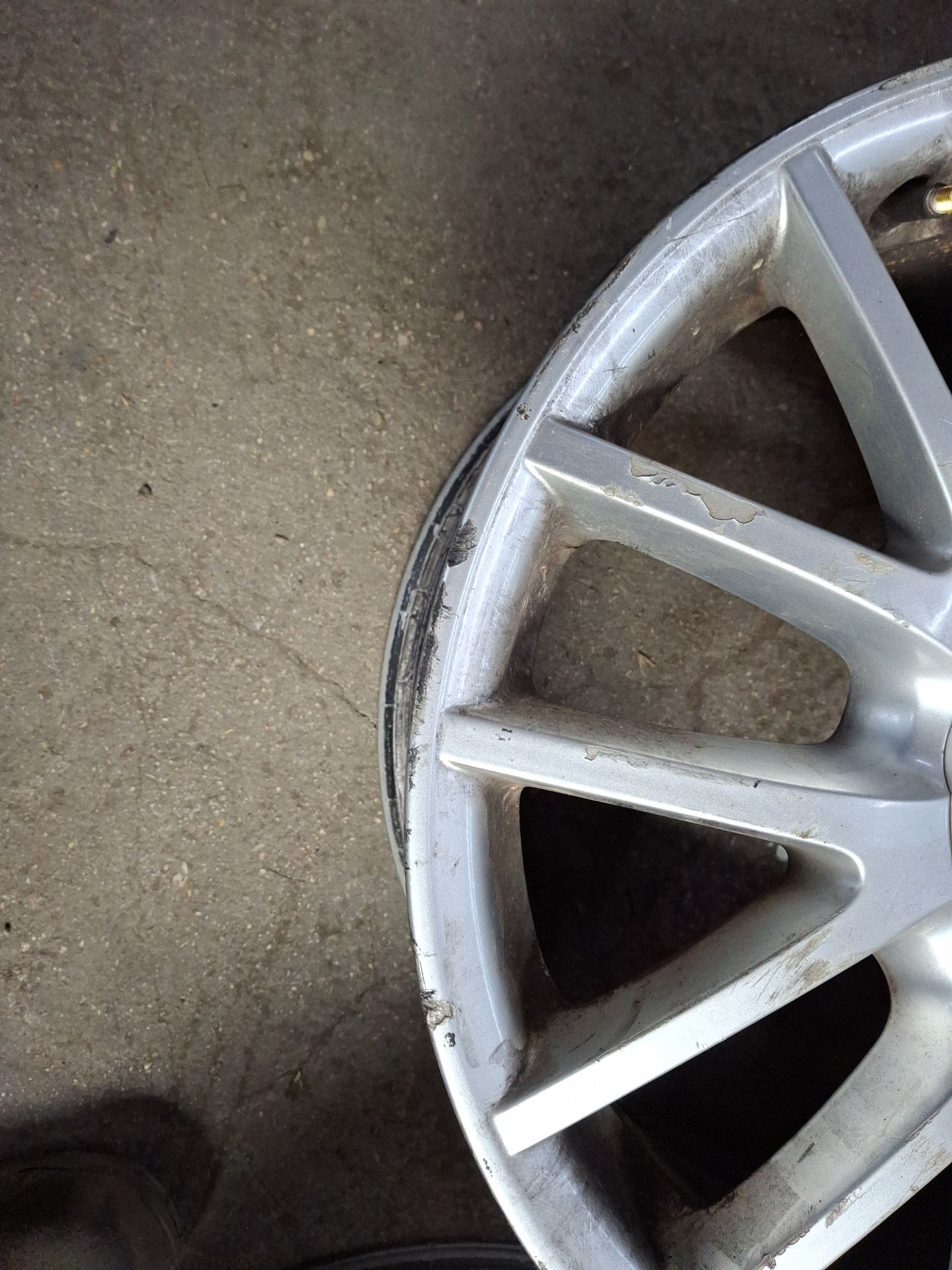JUEGO LLANTAS VOLKSWAGEN GOLF 