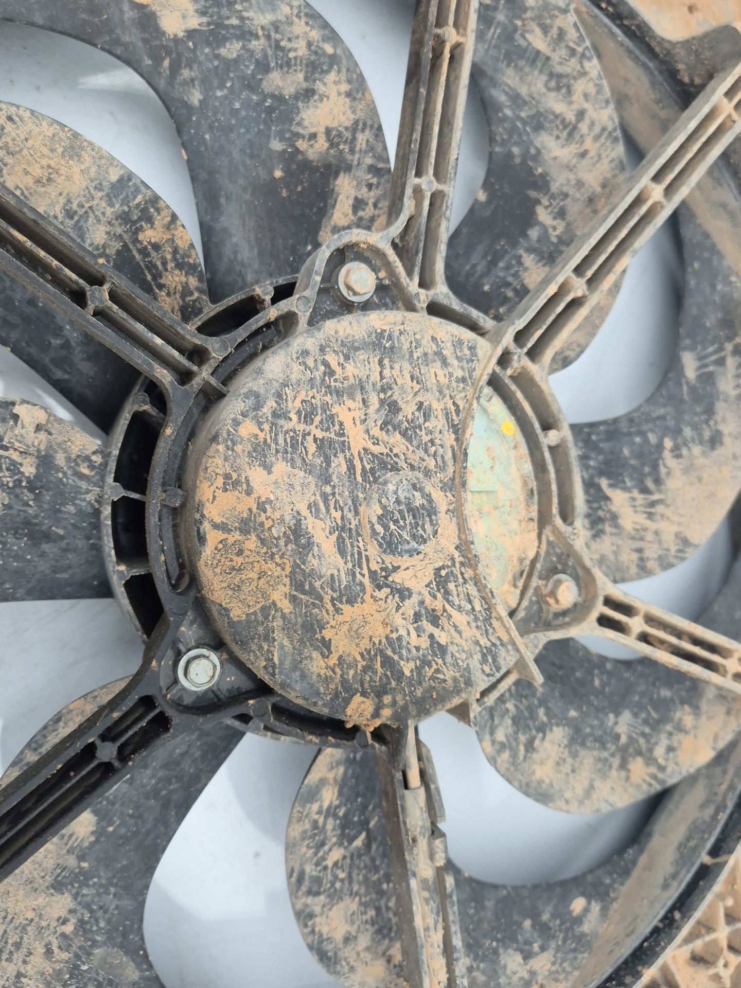ELECTROVENTILADOR PEUGEOT RIFTER 