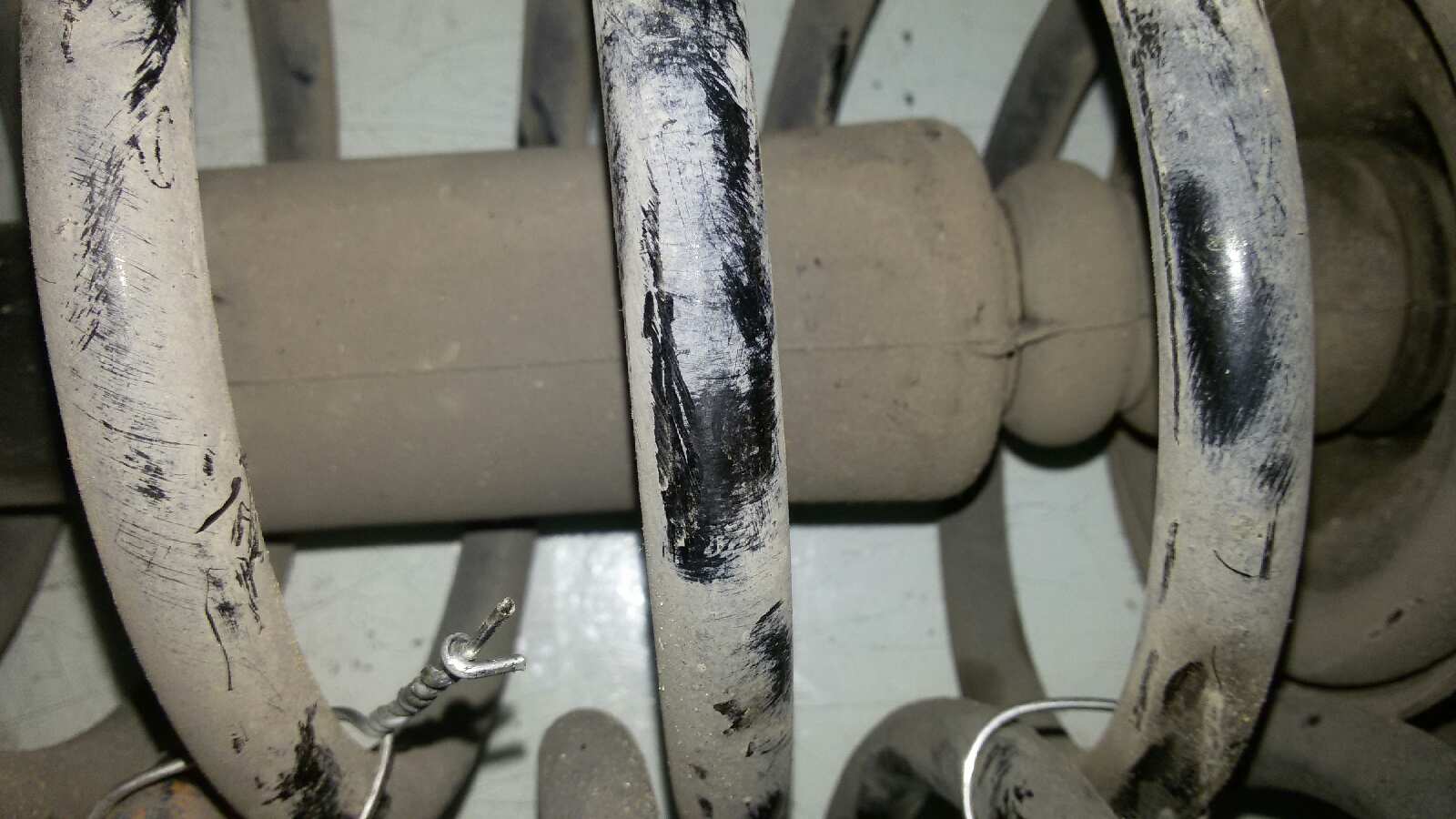 JUEGO AMORTIGUADORES DELANTERO RENAULT CLIO F8Q