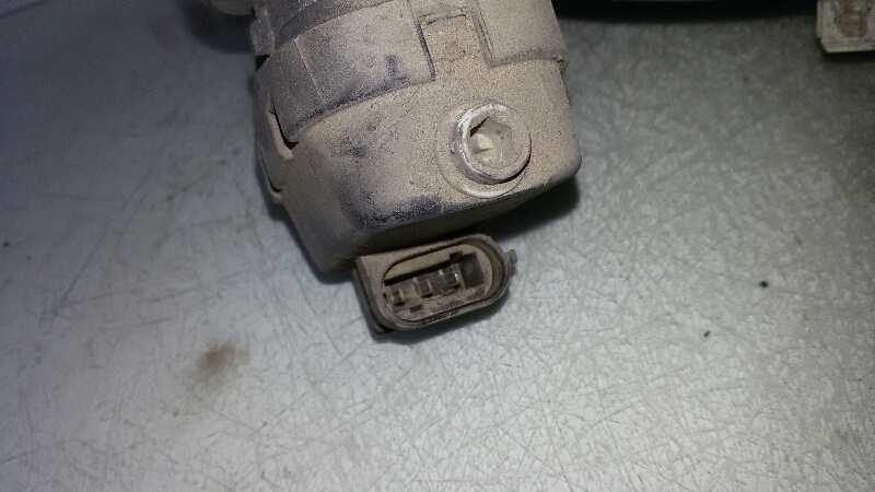 FARO DERECHO NISSAN KUBISTAR K9K A7