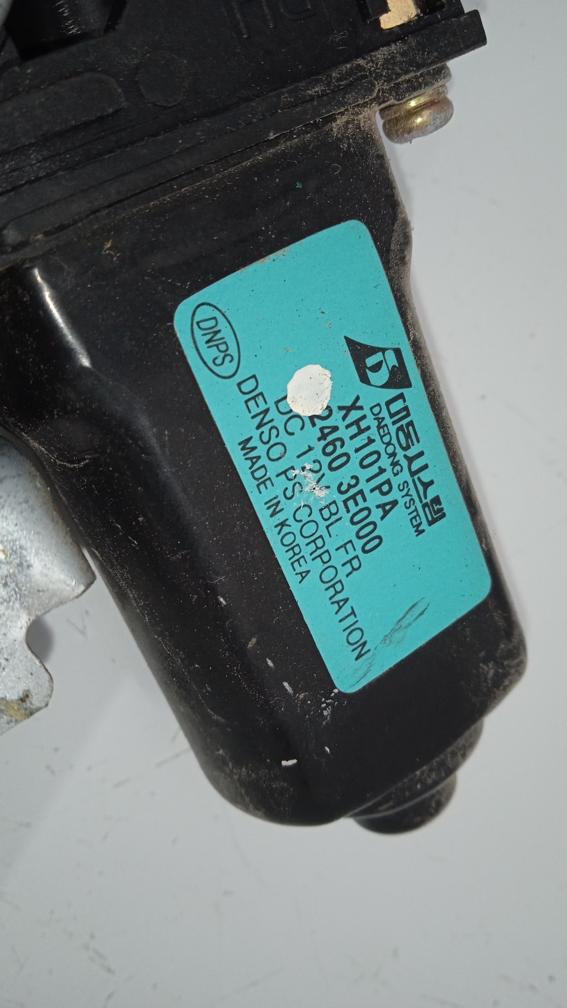 ELEVALUNAS DELANTERO DERECHO KIA SORENTO D4CB