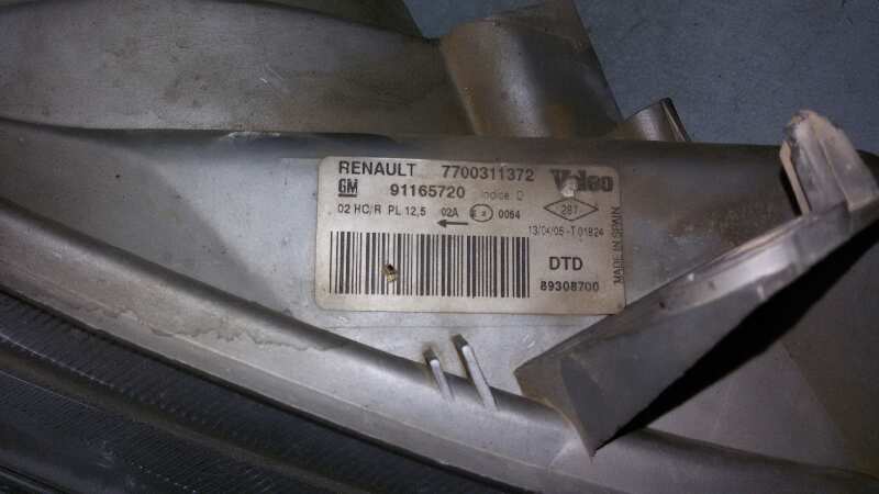 FARO DERECHO RENAULT TRAFIC G9U B7