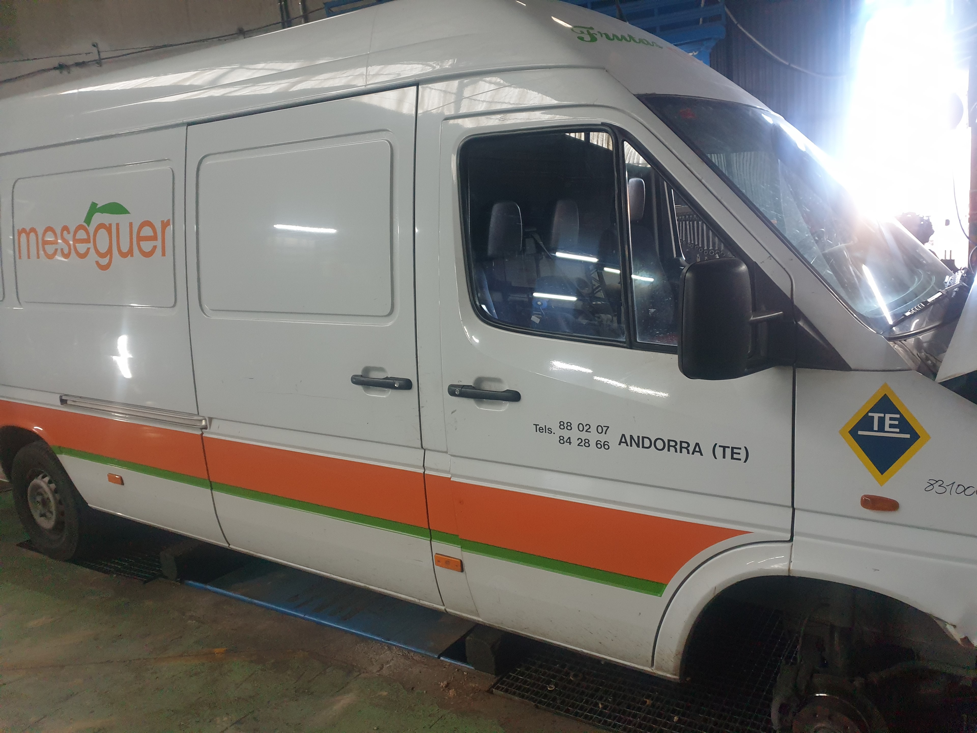 CAPO MERCEDES-BENZ SPRINTER 602980