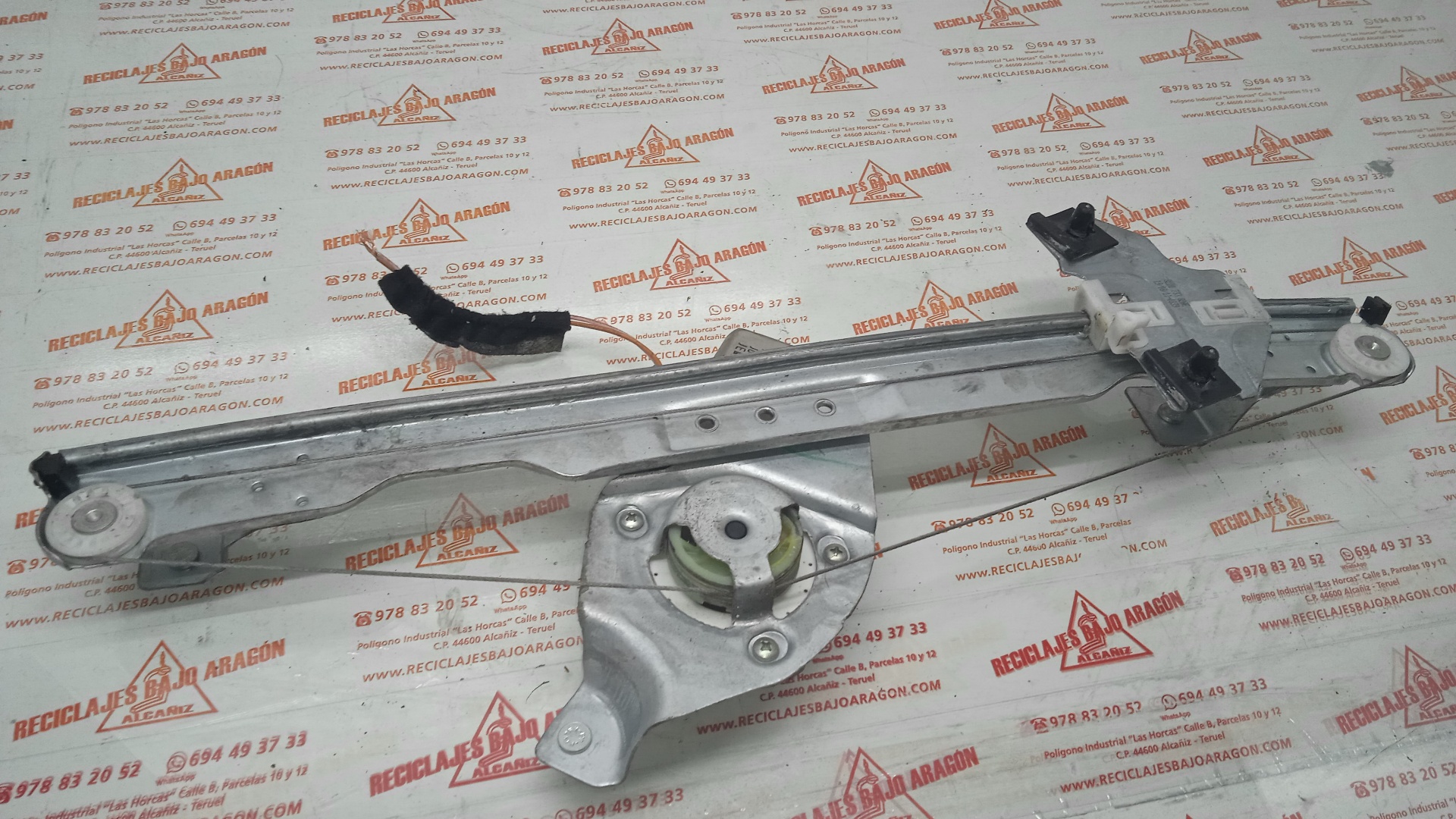 ELEVALUNAS DELANTERO DERECHO DACIA SANDERO K9K892