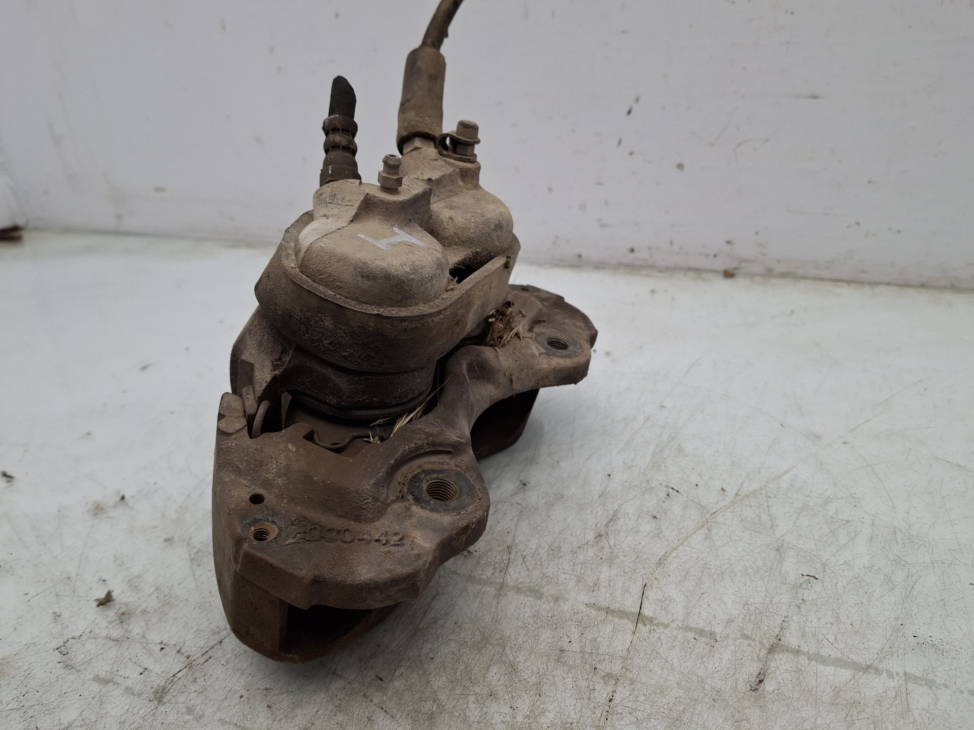 PINZA FRENO DELANTERA IZQUIERDA RENAULT TRAFIC J8S