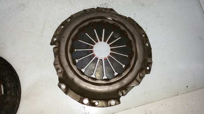 KIT EMBRAGUE KIA CARNIVAL J3