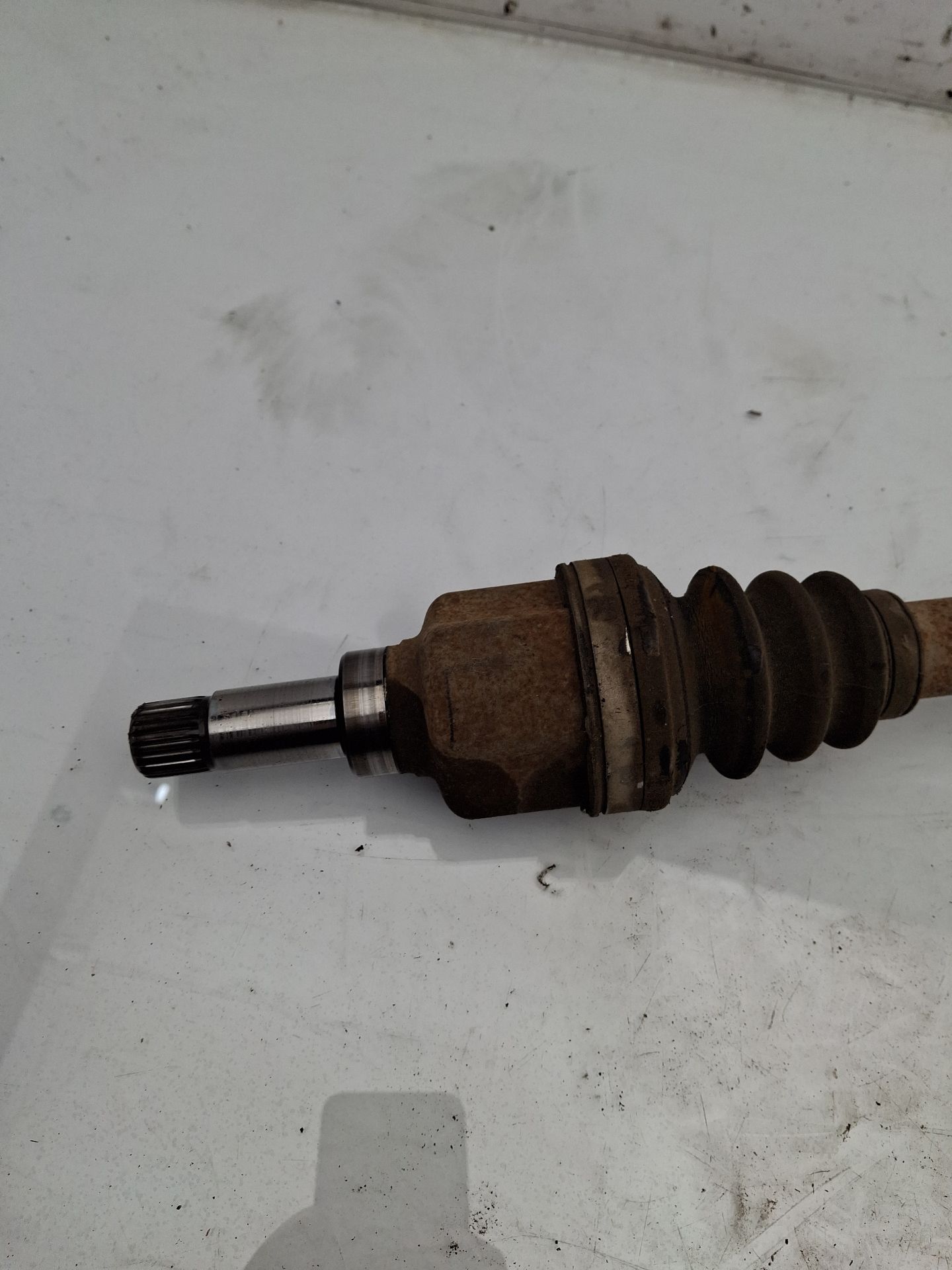 TRANSMISION DELANTERA IZQUIERDA PEUGEOT 206 