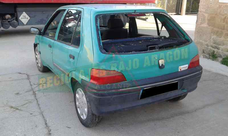 PILOTO TRASERO IZQUIERDO PEUGEOT 106 HDZ