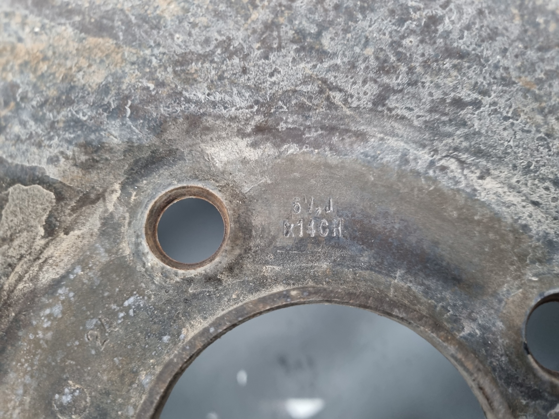 LLANTA PEUGEOT PARTNER WJZ