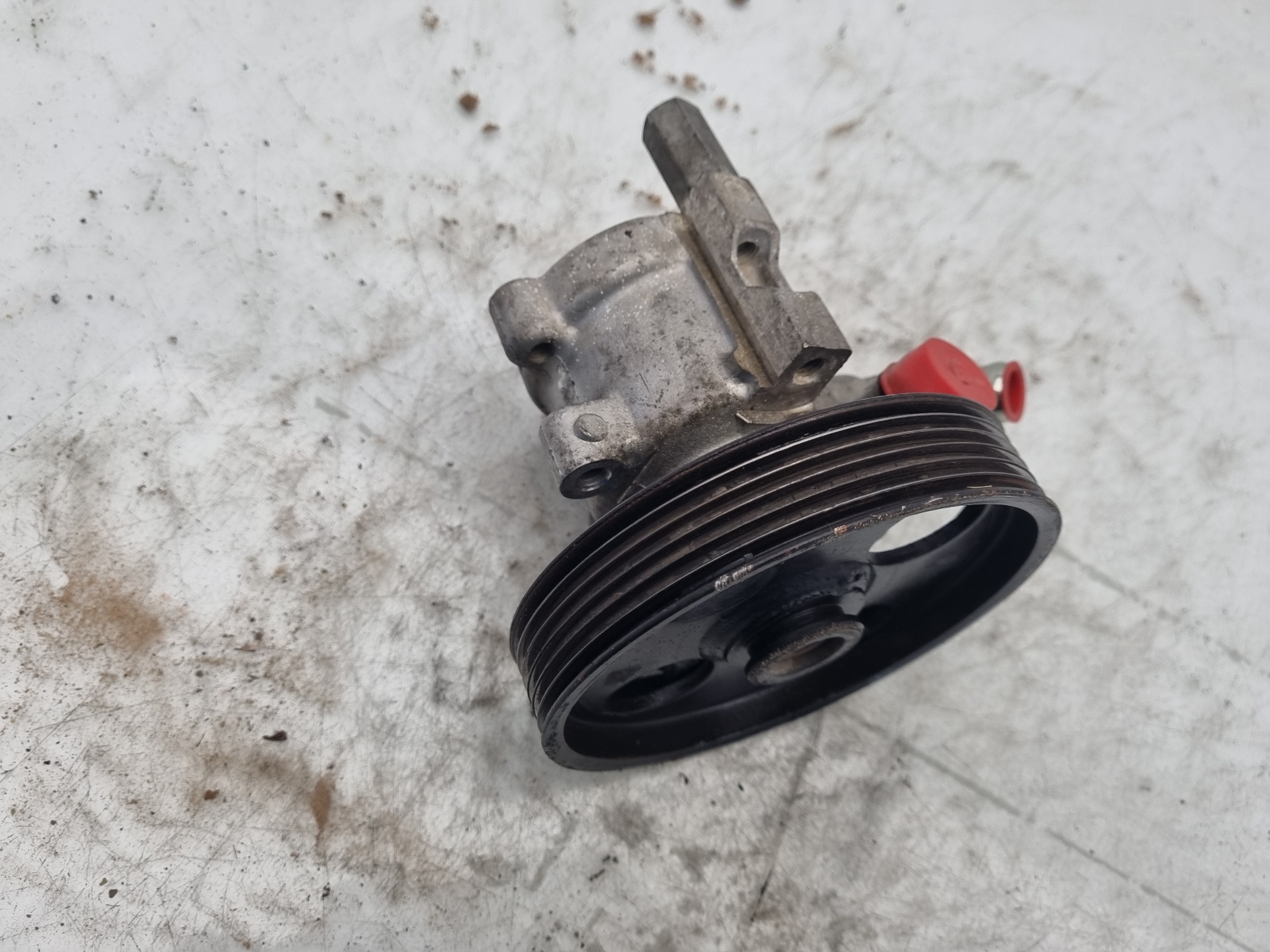 BOMBA DIRECCION CITROEN XSARA D-RHY