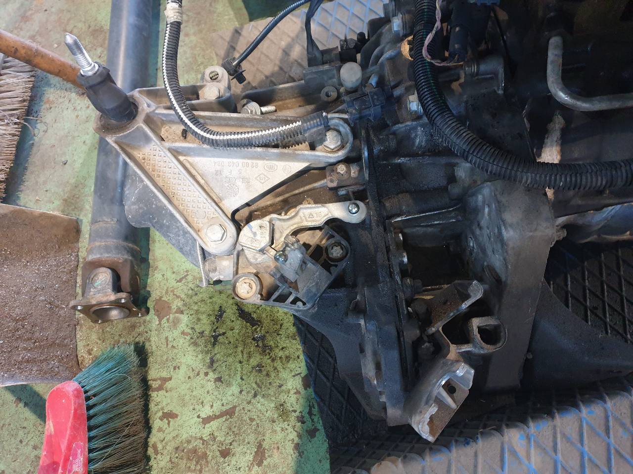 CAJA CAMBIOS RENAULT MEGANE K9K D7