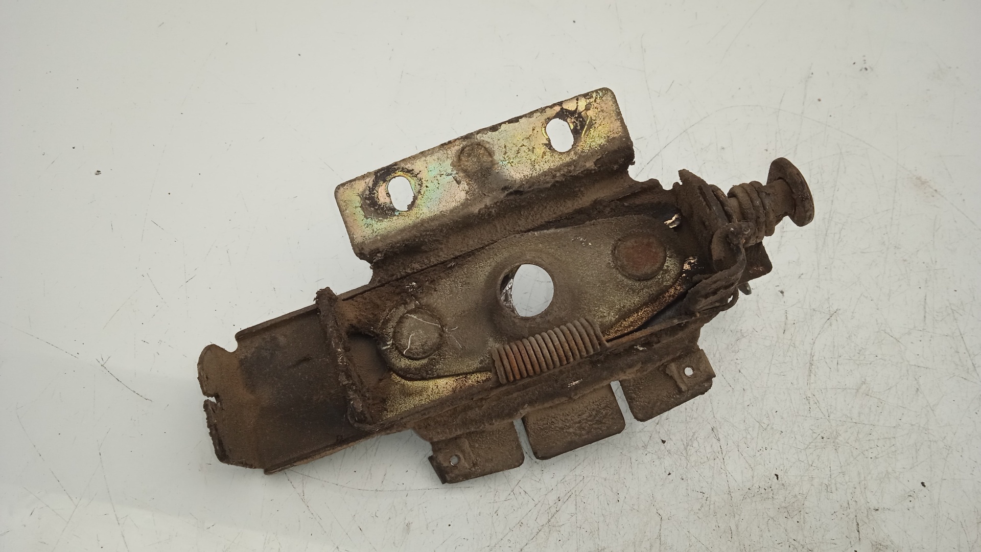 CERRADURA CAPO CITROEN DYANE M28