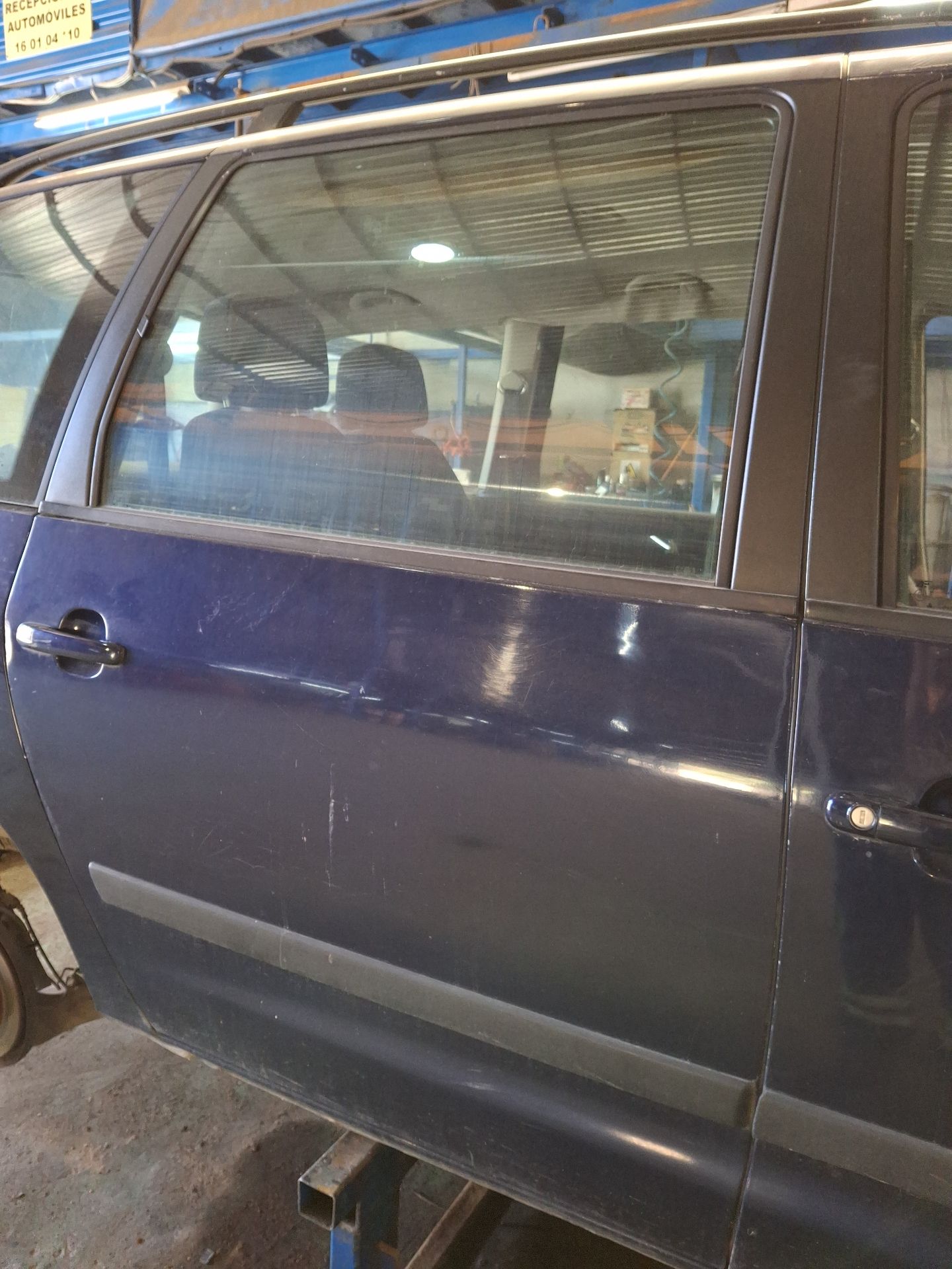 PUERTA TRASERA DERECHA VOLKSWAGEN SHARAN 
