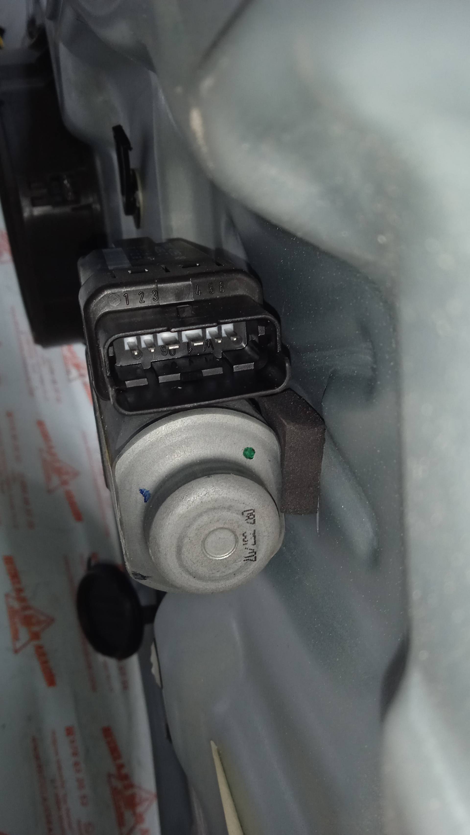 ELEVALUNAS TRASERO DERECHO KIA CEED D4EA