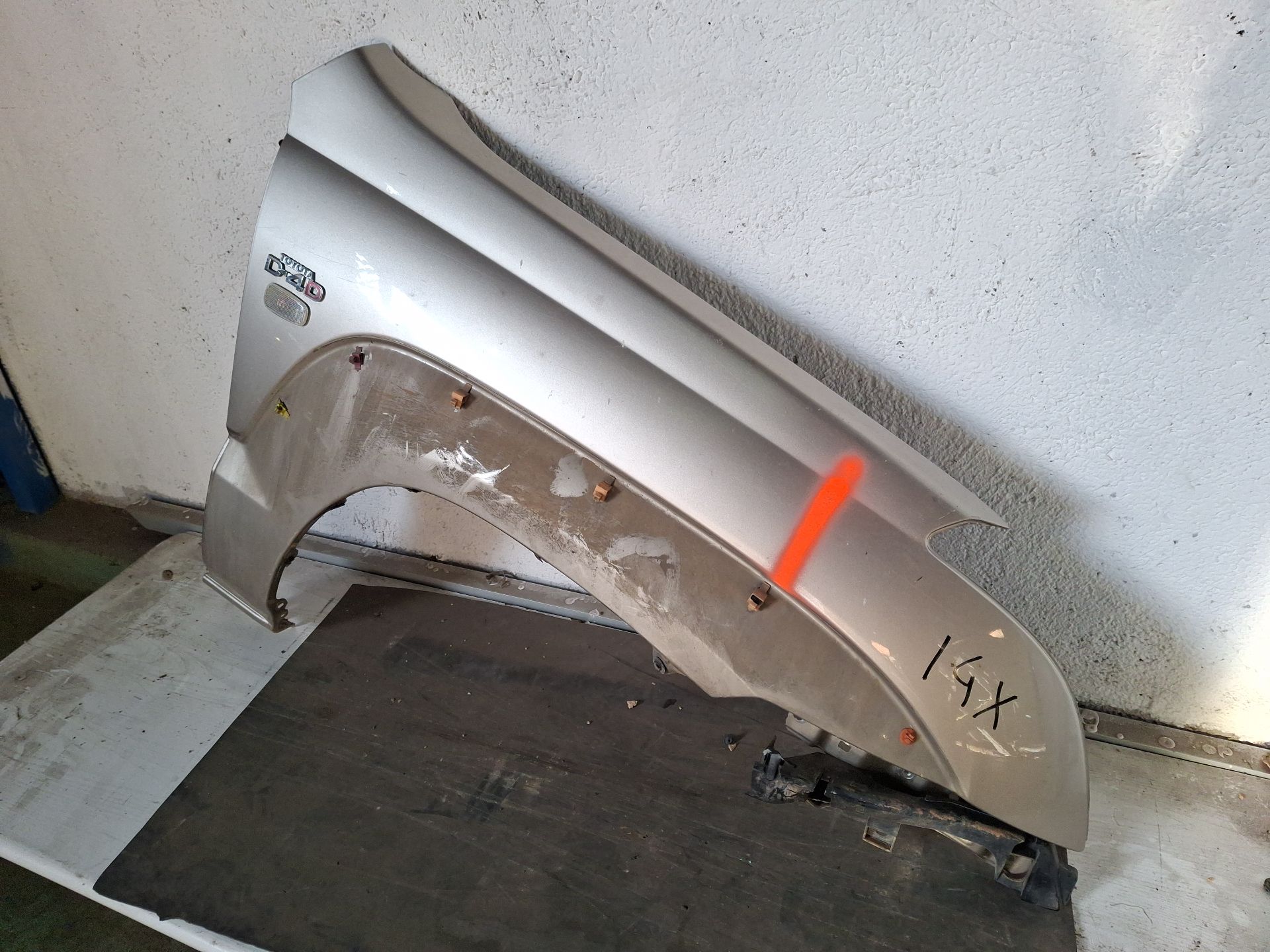 ALETA DELANTERA DERECHA TOYOTA LAND CRUISER 