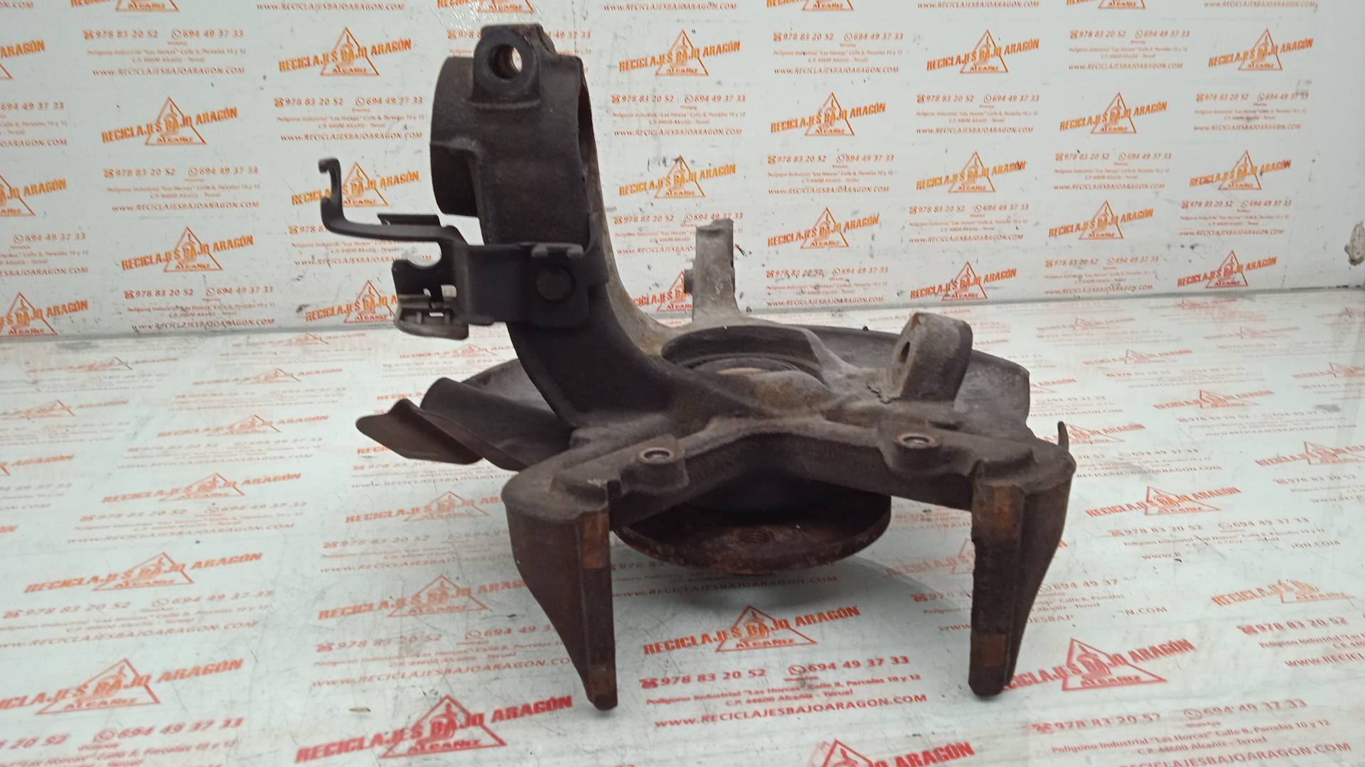 MANGUETA DELANTERA DERECHA VOLKSWAGEN POLO BKY