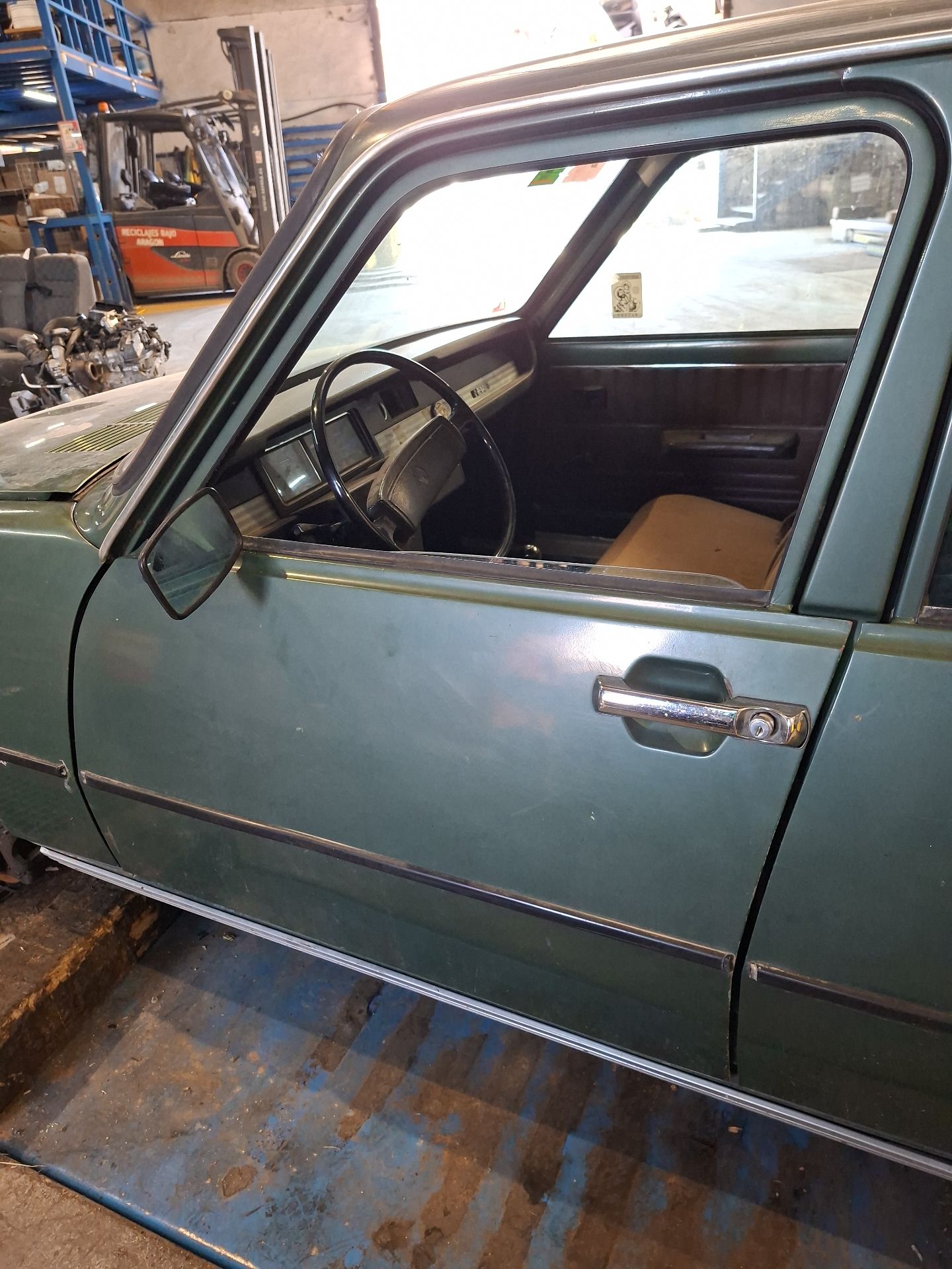 PUERTA DELANTERA IZQUIERDA RENAULT 7 