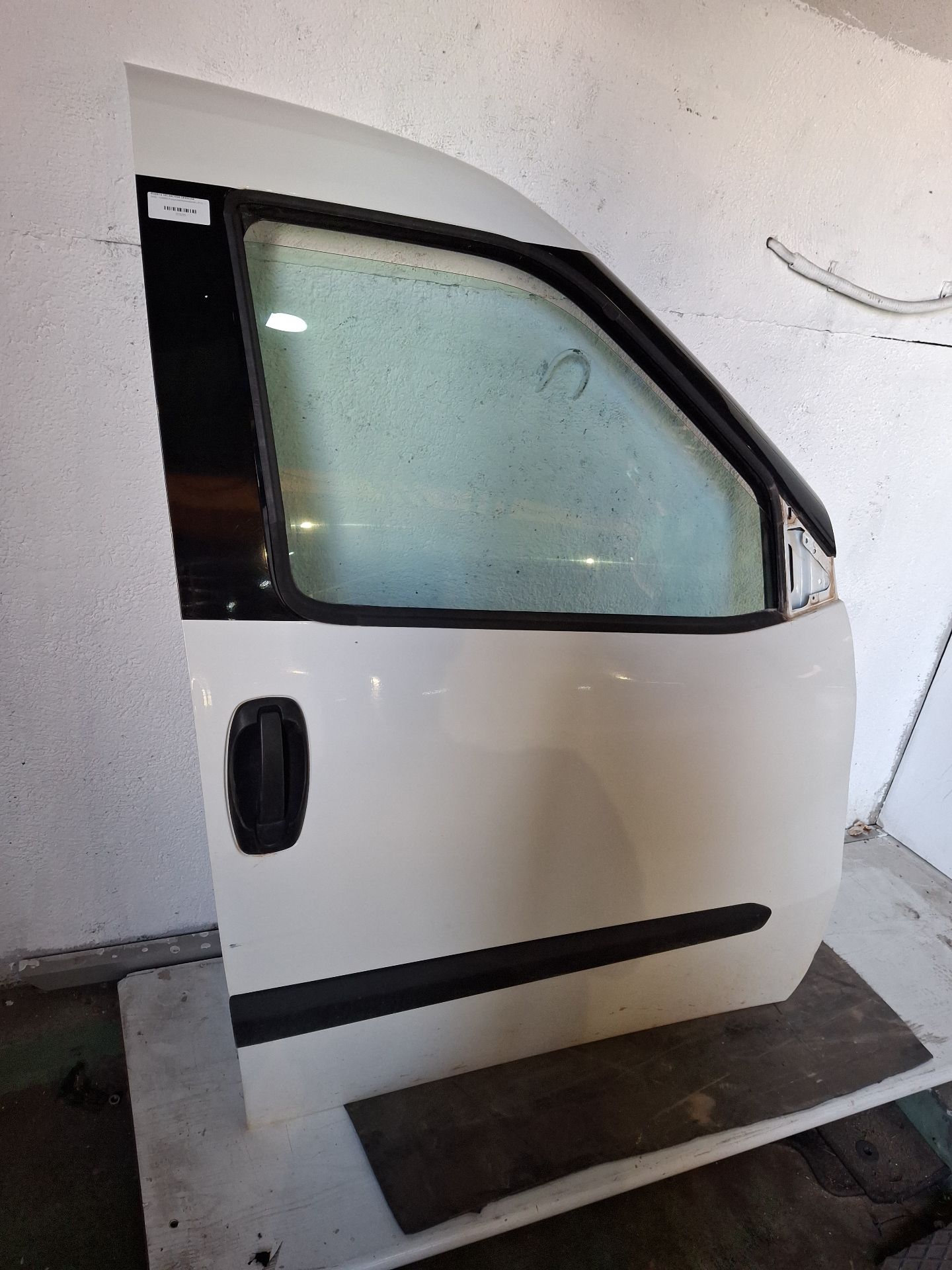 PUERTA DELANTERA DERECHA OPEL COMBO 
