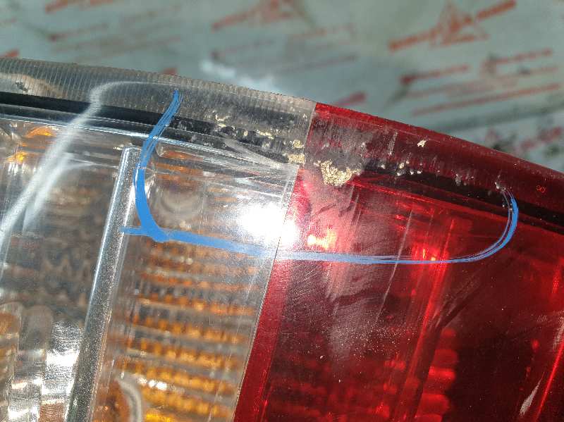 PILOTO TRASERO IZQUIERDO HYUNDAI H-1 4CB