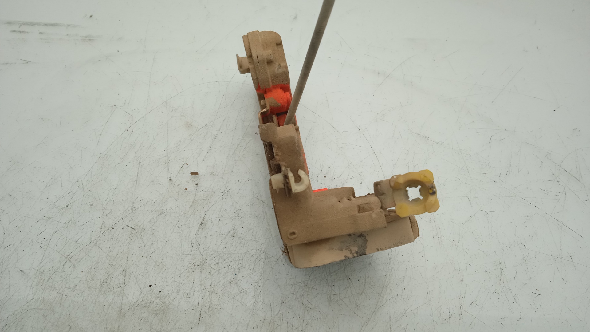 CERRADURA PUERTA DELANTERA DERECHA NISSAN TERRANO ZD30