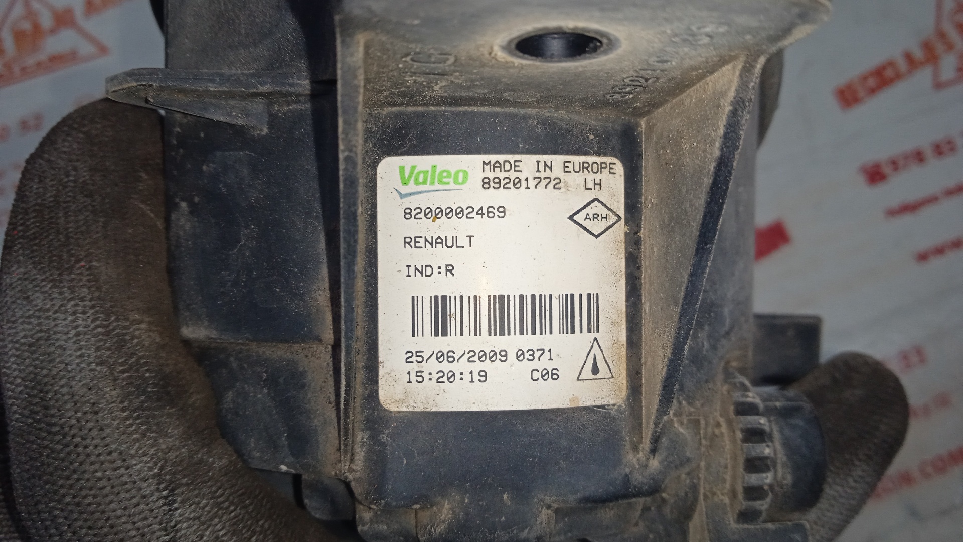 FARO ANTINIEBLA IZQUIERDO RENAULT CLIO K9K T7