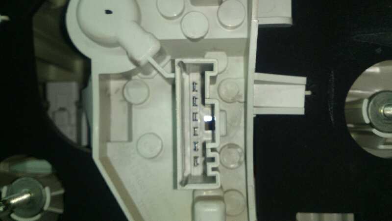 PILOTO TRASERO IZQUIERDO BMW 1 N47D20A