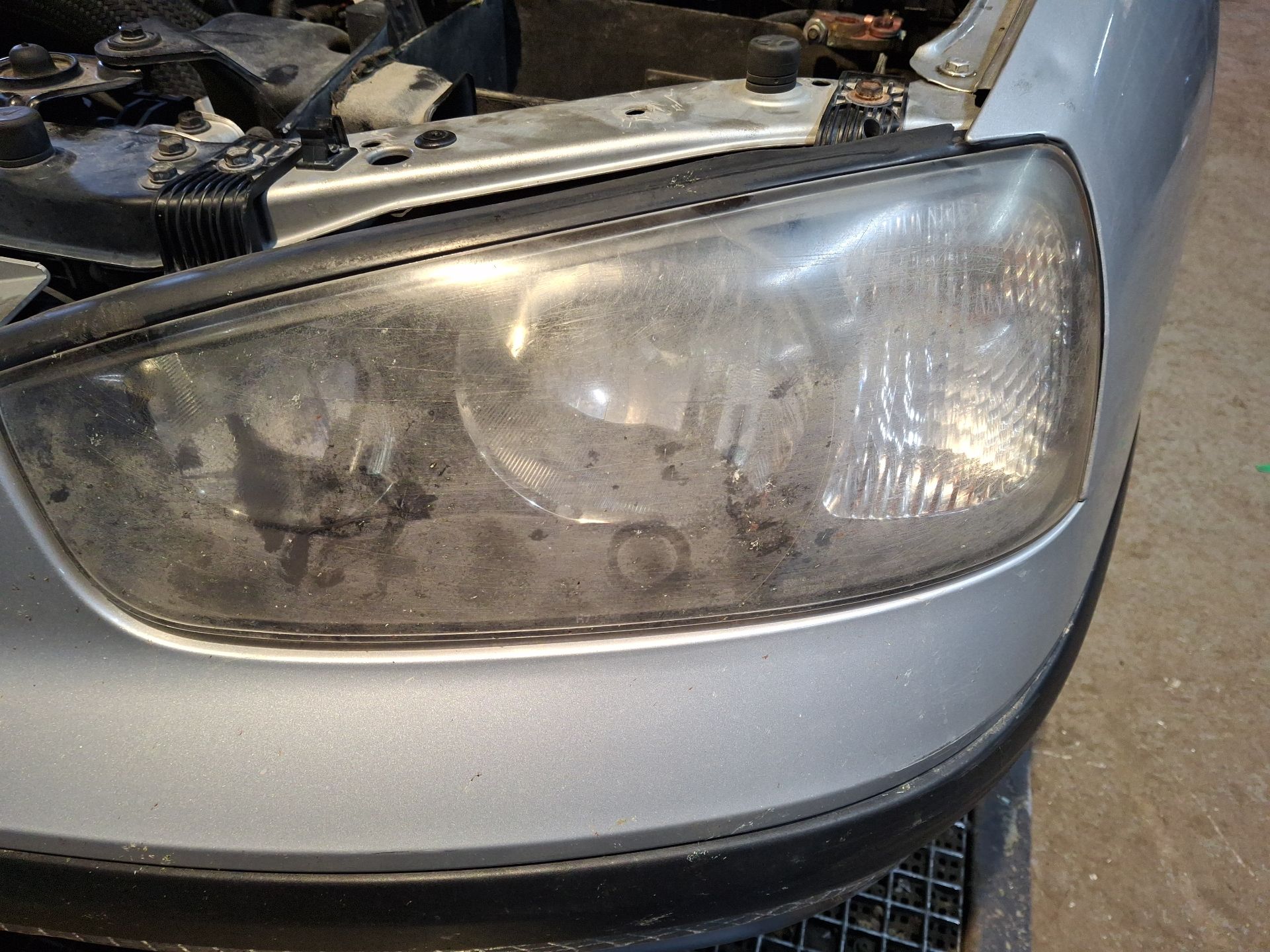  HYUNDAI ELANTRA III (XD) 2.0 CRDi