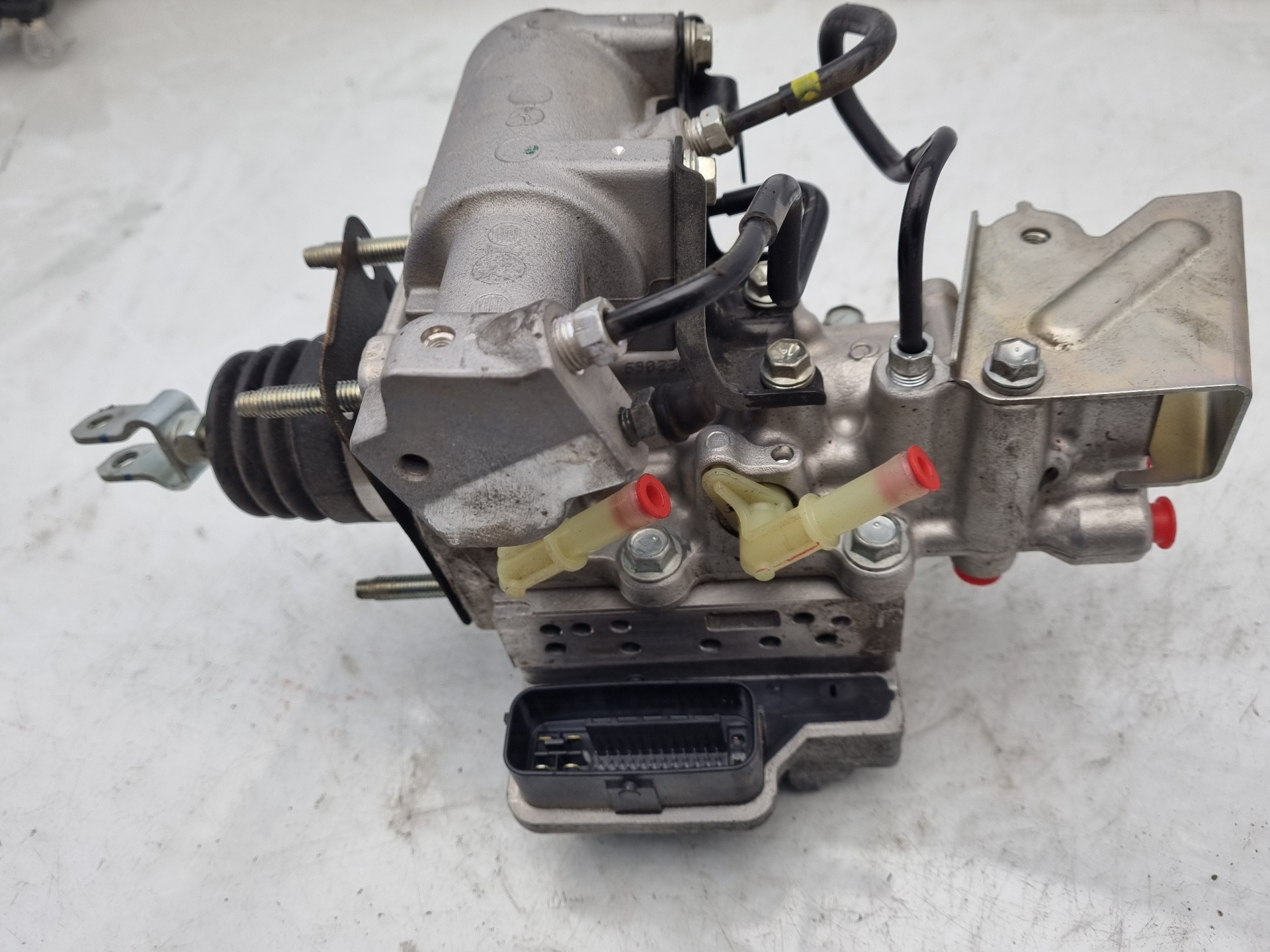 BOMBA FRENO TOYOTA YARIS 1NZ