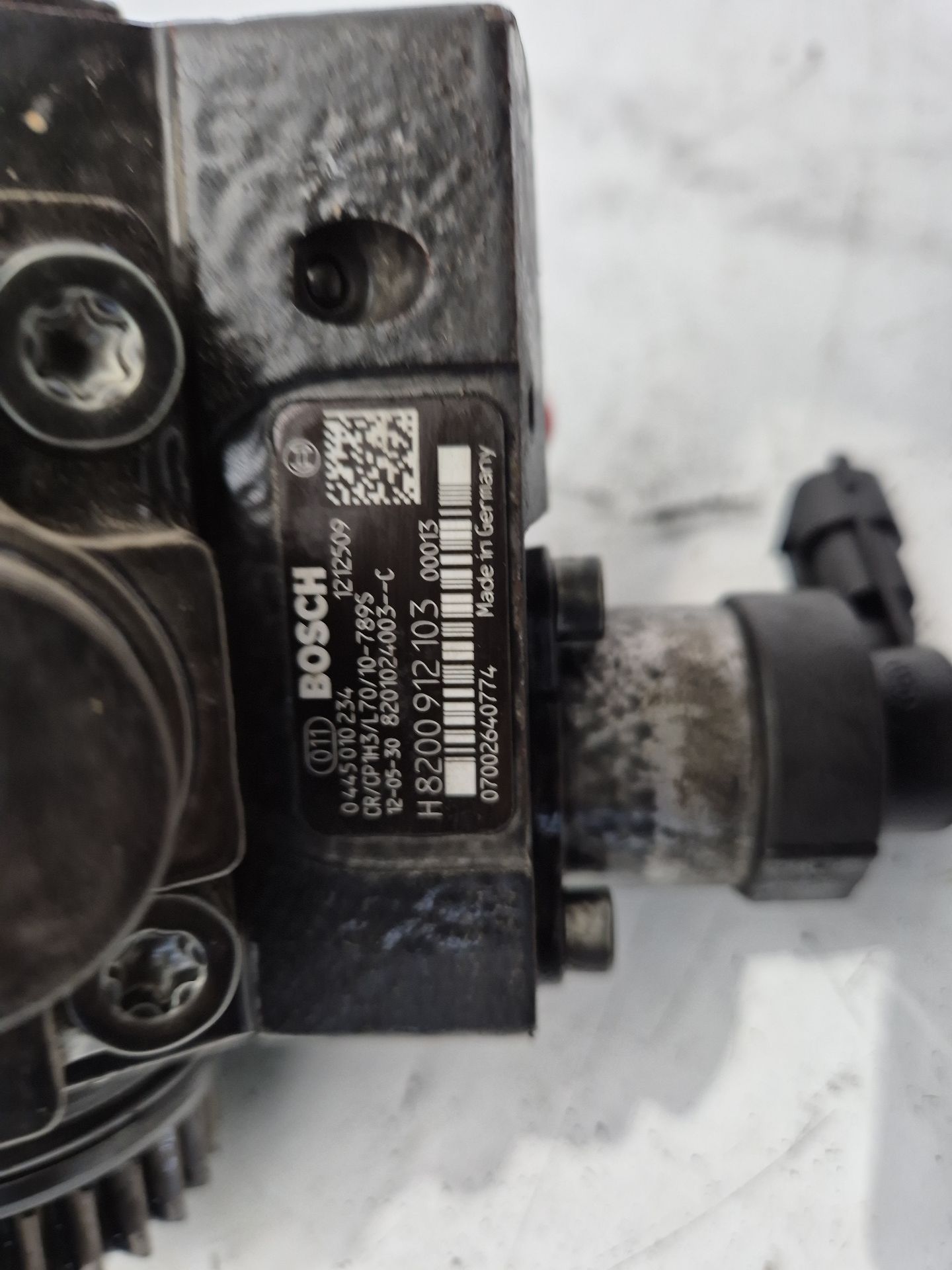 BOMBA INYECCION RENAULT TRAFIC 