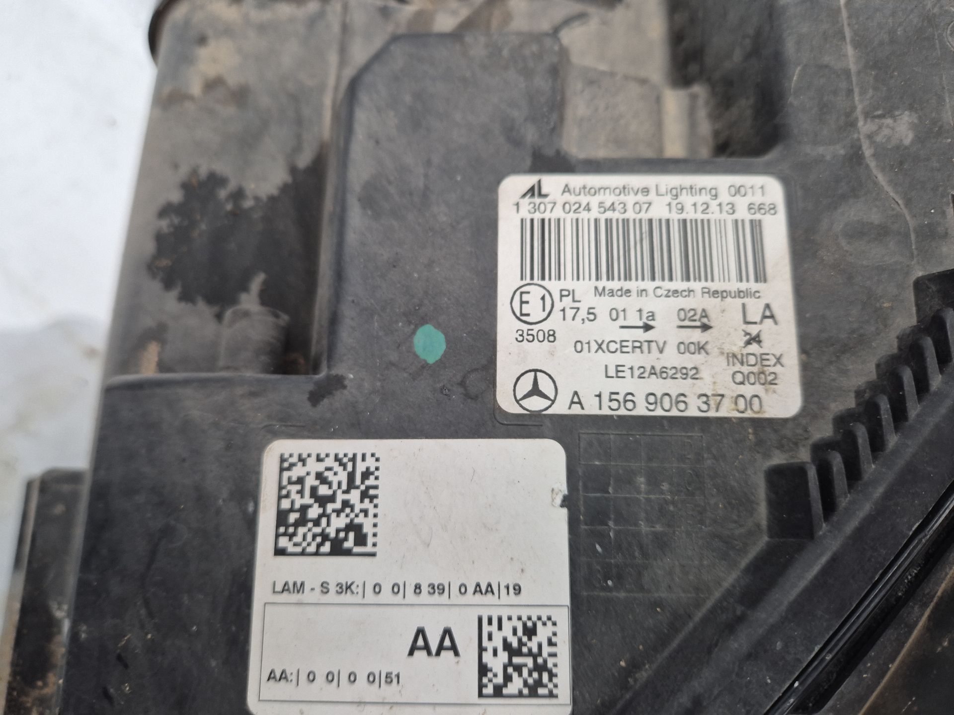 FARO IZQUIERDO MERCEDES-BENZ CLASE GLA 