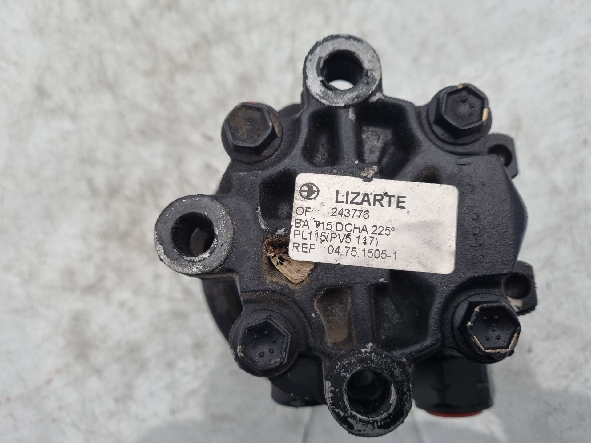 BOMBA DIRECCION TOYOTA AVENSIS 1CDFTV