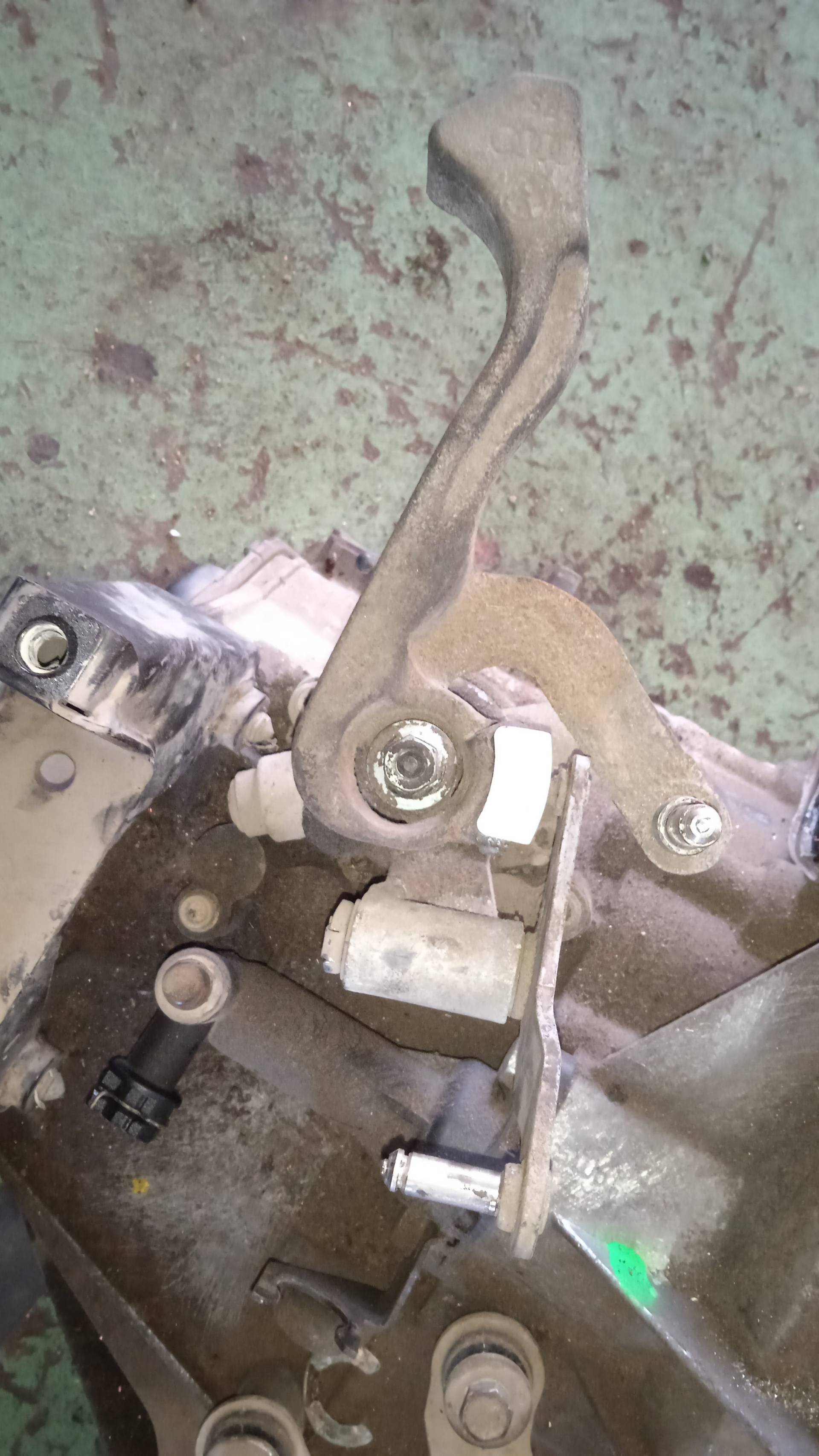 CAJA CAMBIOS VOLKSWAGEN POLO BKY